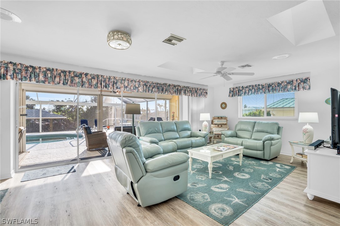 3278 York RD