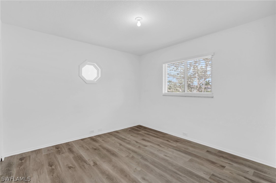 1136 SW 44th TER