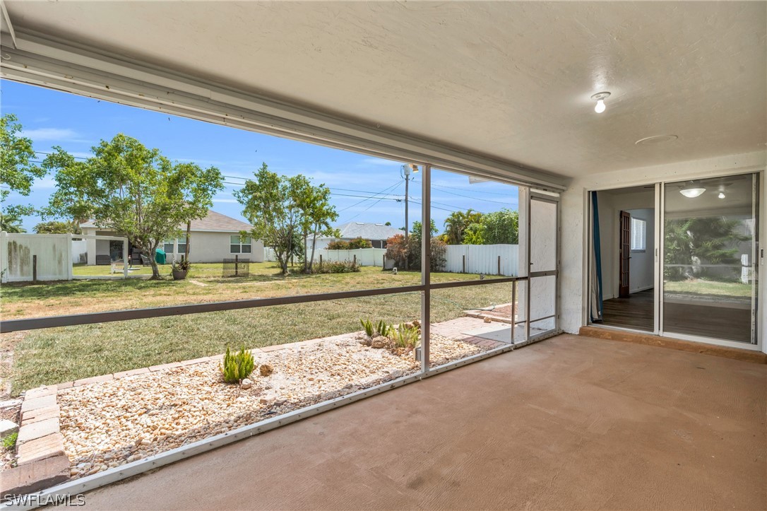 1136 SW 44th TER