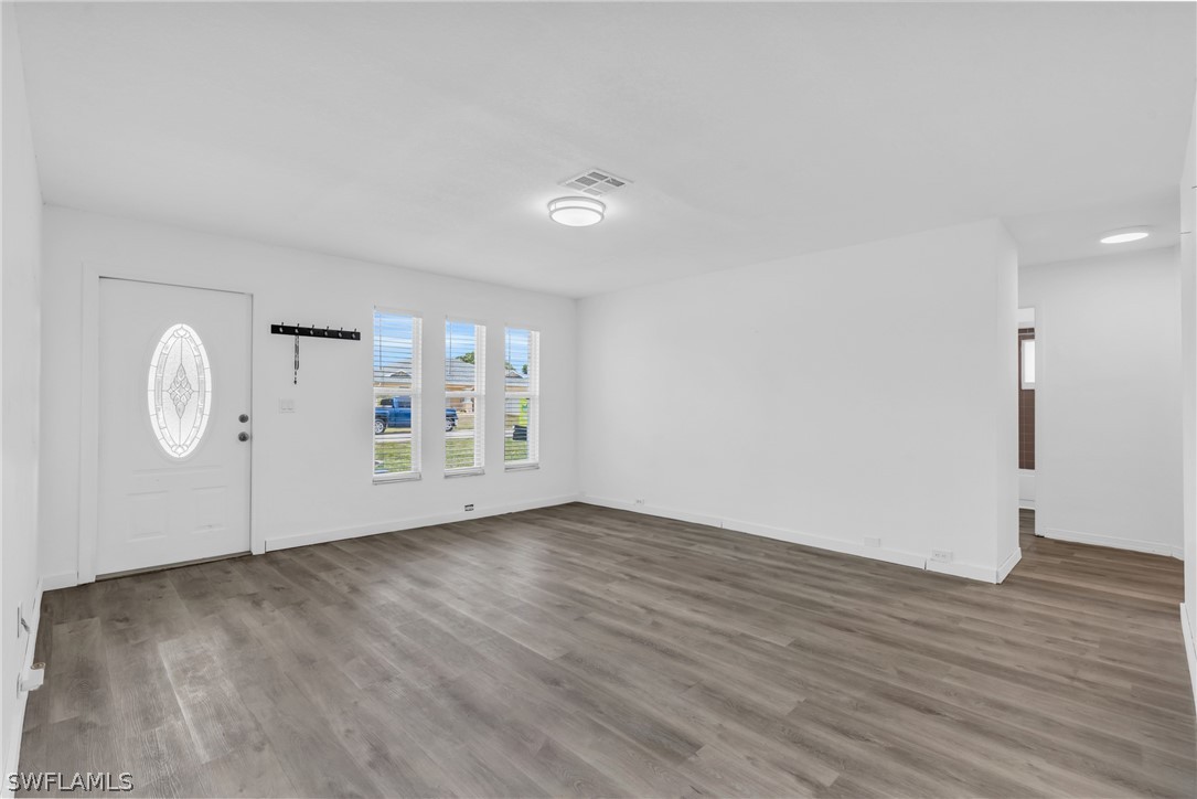 1136 SW 44th TER