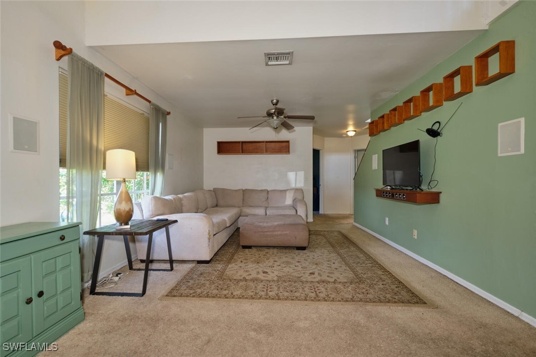 2315 SW 17th TER