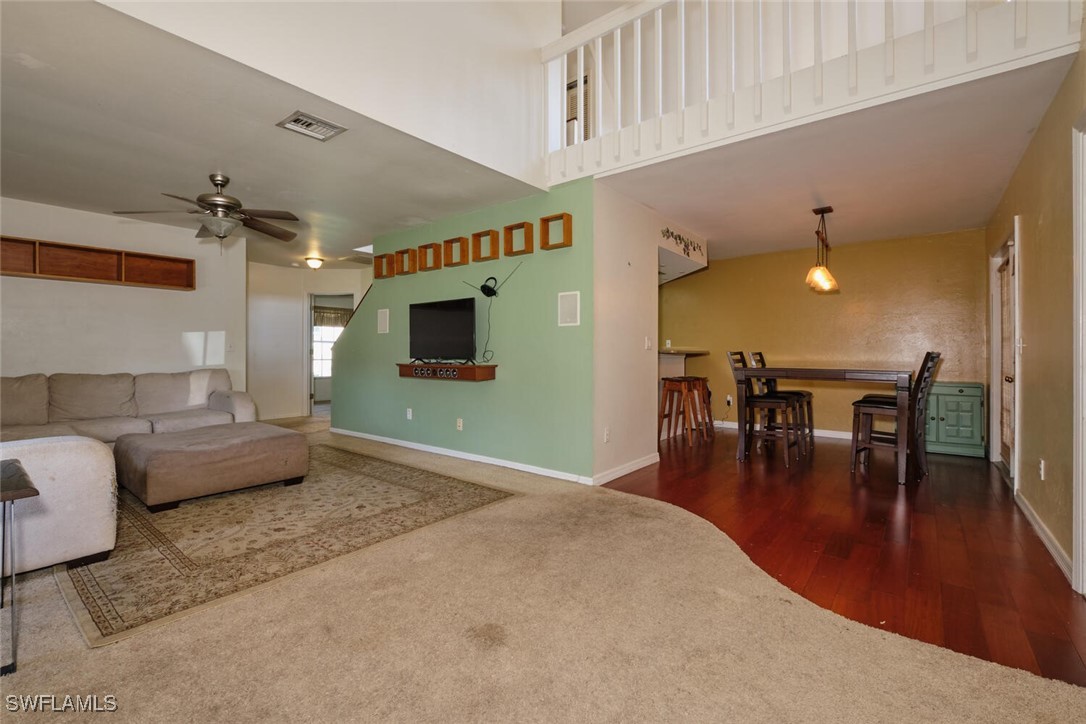 2315 SW 17th TER