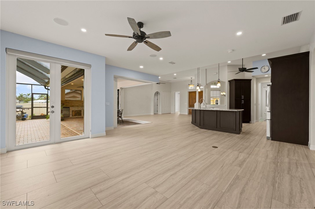 4937 Seville CT