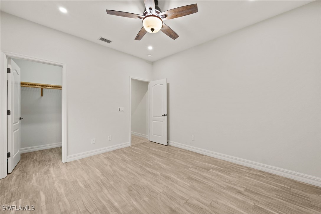 4937 Seville CT