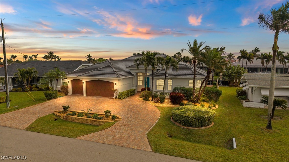 4937 Seville CT