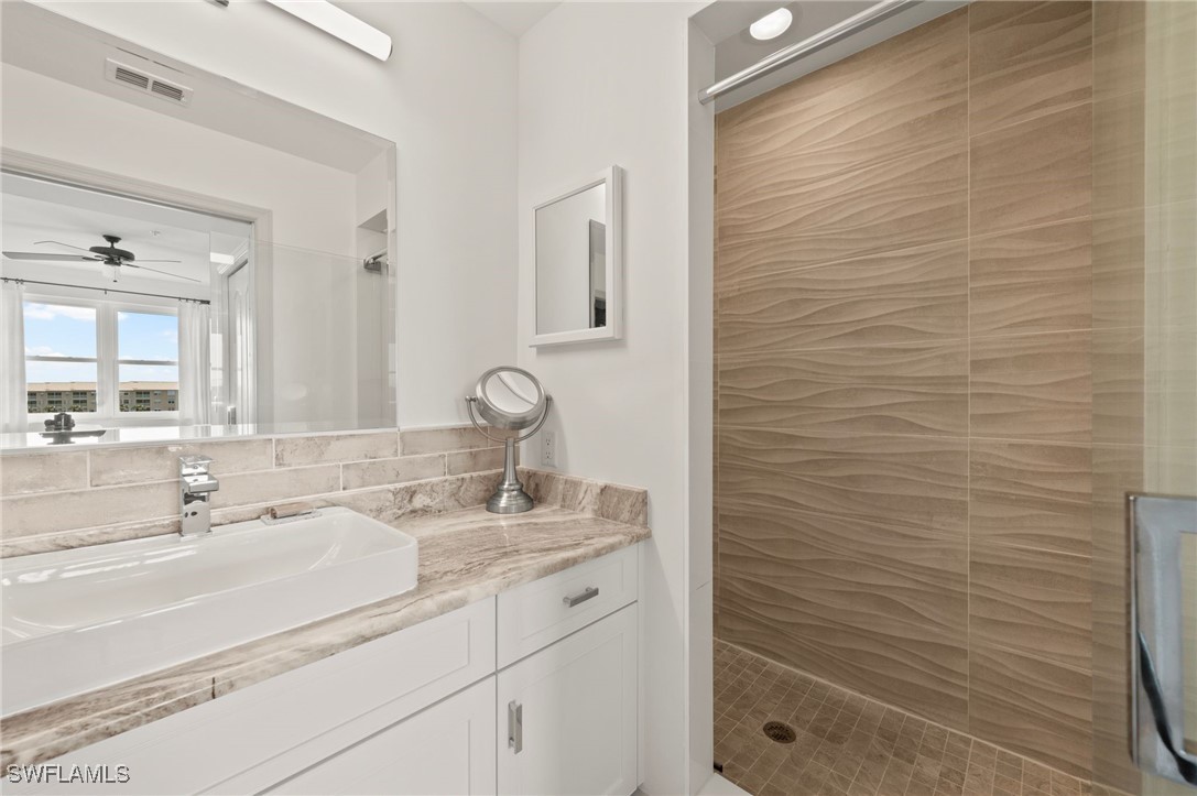 14051 Brant Point CIR 8404