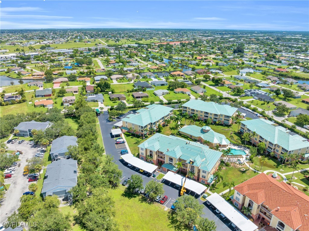 1121 Van Loon Commons CIR 203