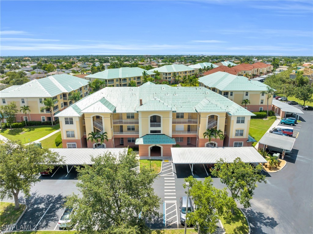 1121 Van Loon Commons CIR 203