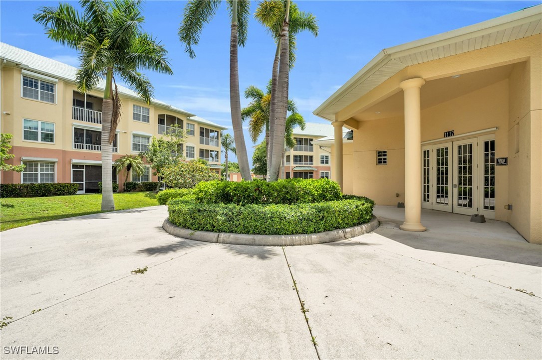 1121 Van Loon Commons CIR 203