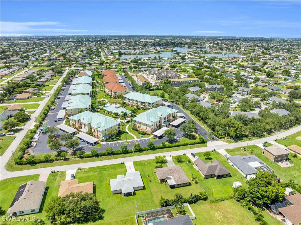 1121 Van Loon Commons CIR 203