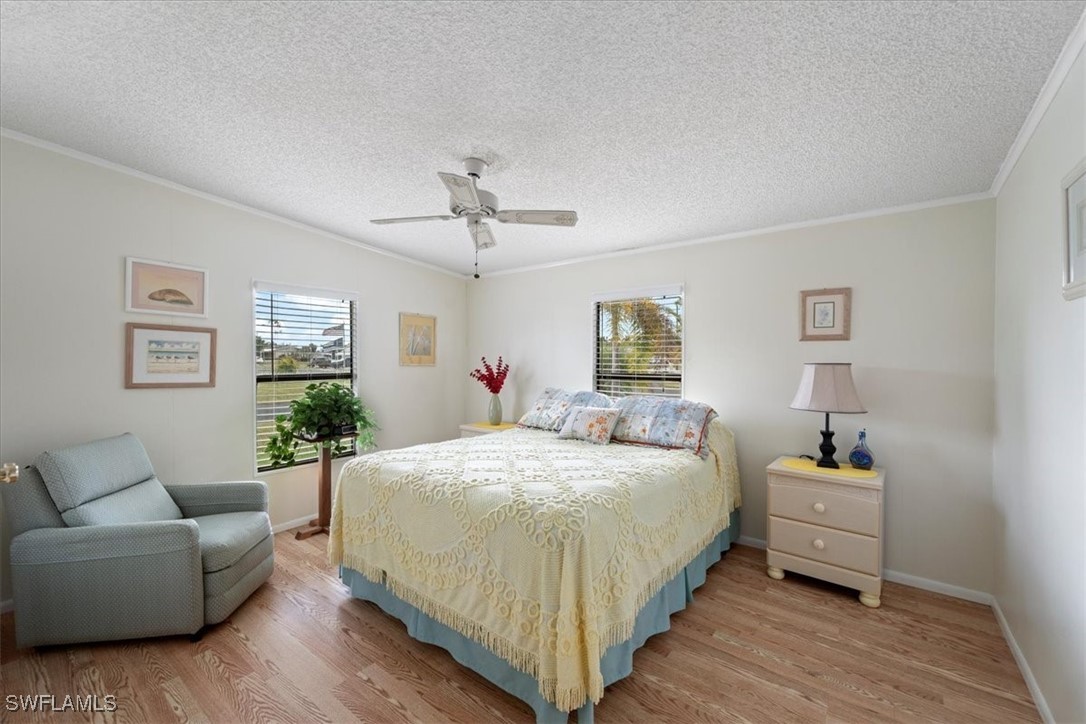 19371 Pony LN