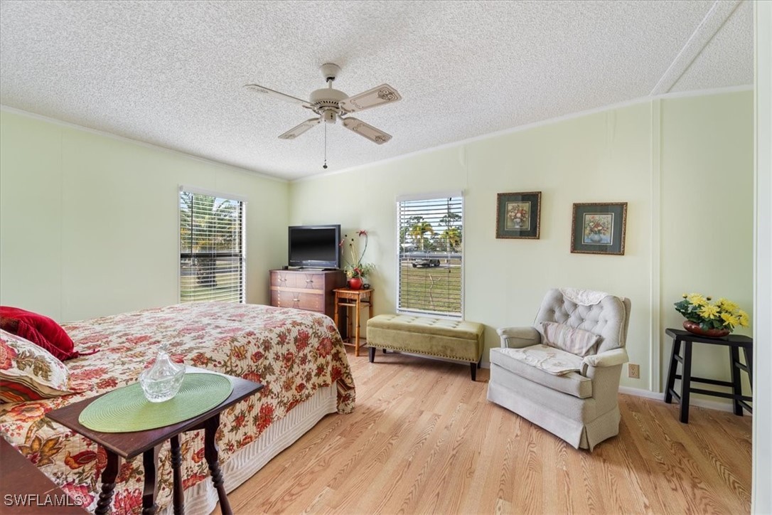 19371 Pony LN