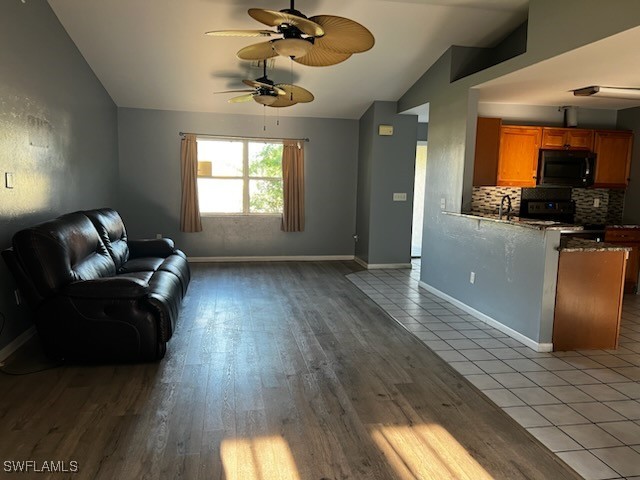 628 SW 9th AVE