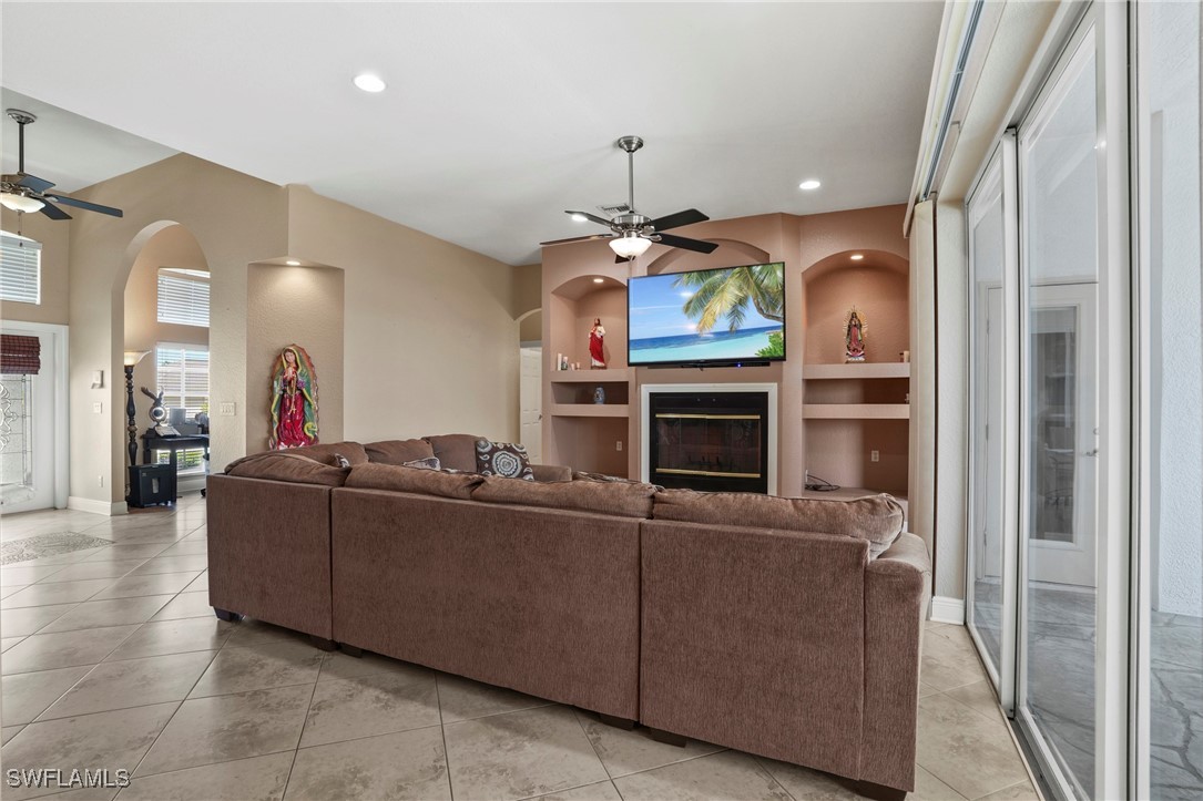 1333 SW 8th PL