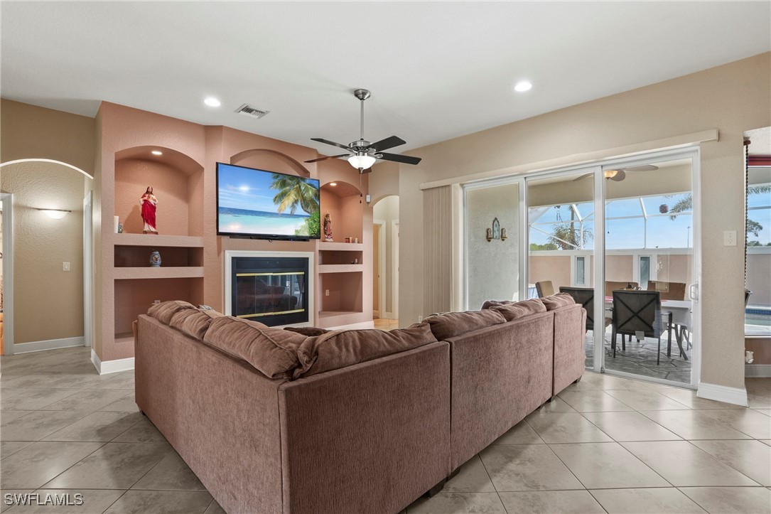 1333 SW 8th PL