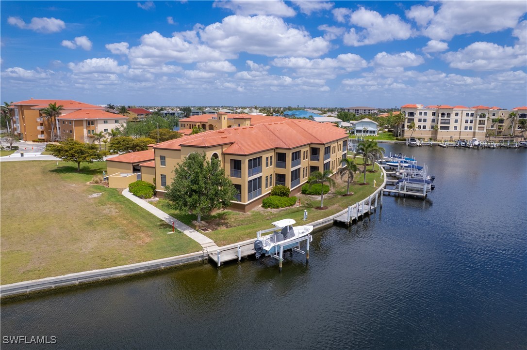 3334 Purple Martin DR 214