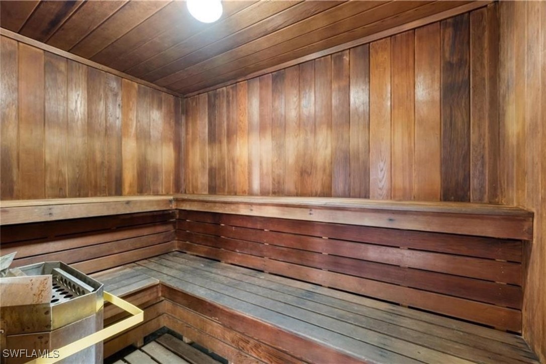 12520 Equestrian CIR 310