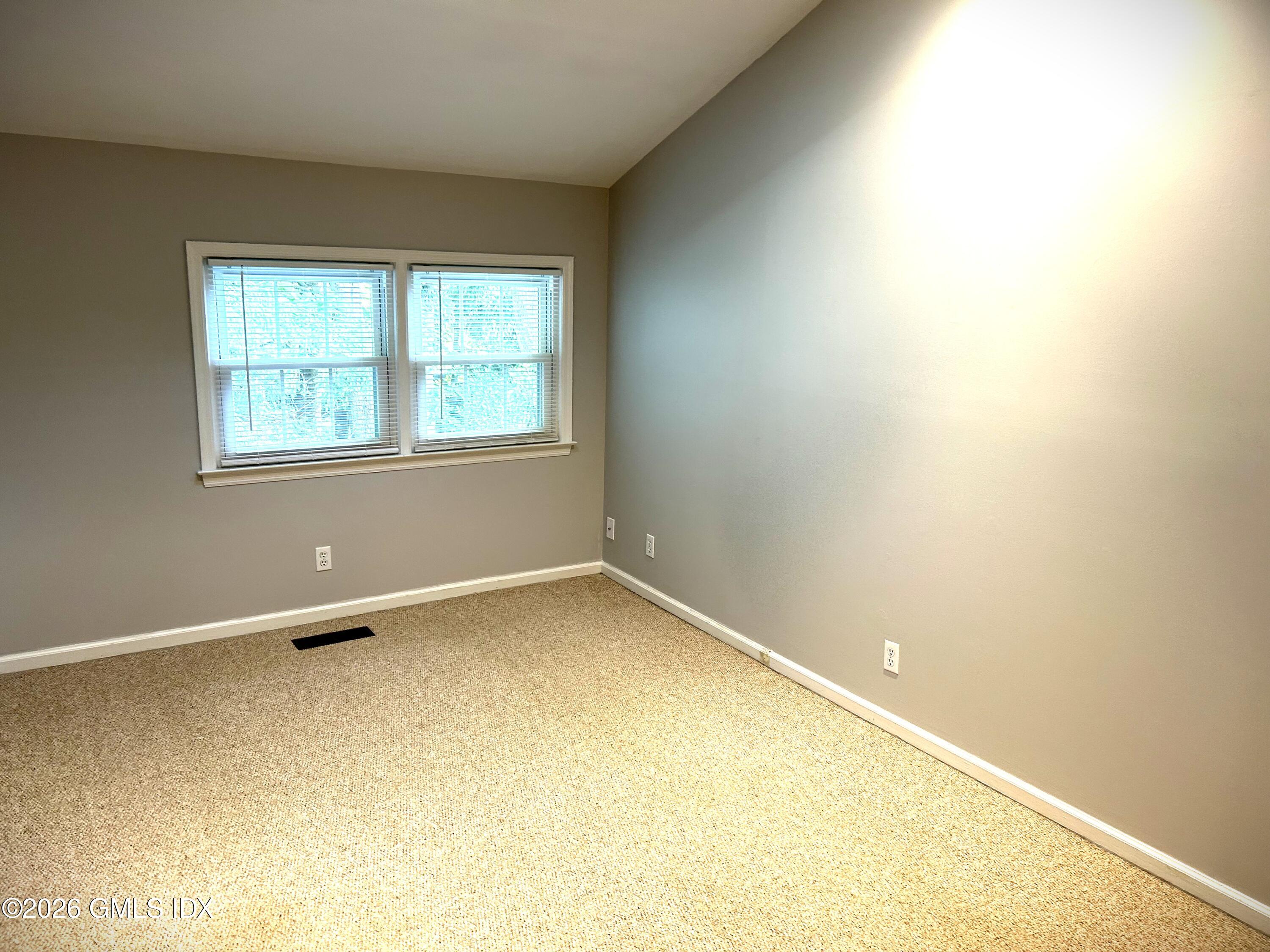 15 Le Grande Avenue unit 1