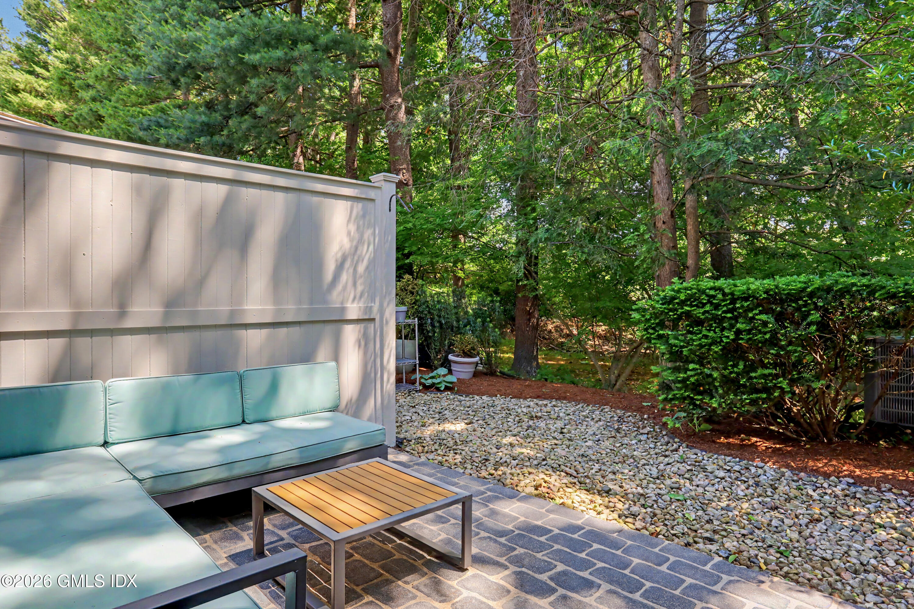 15 Le Grande Avenue unit 1
