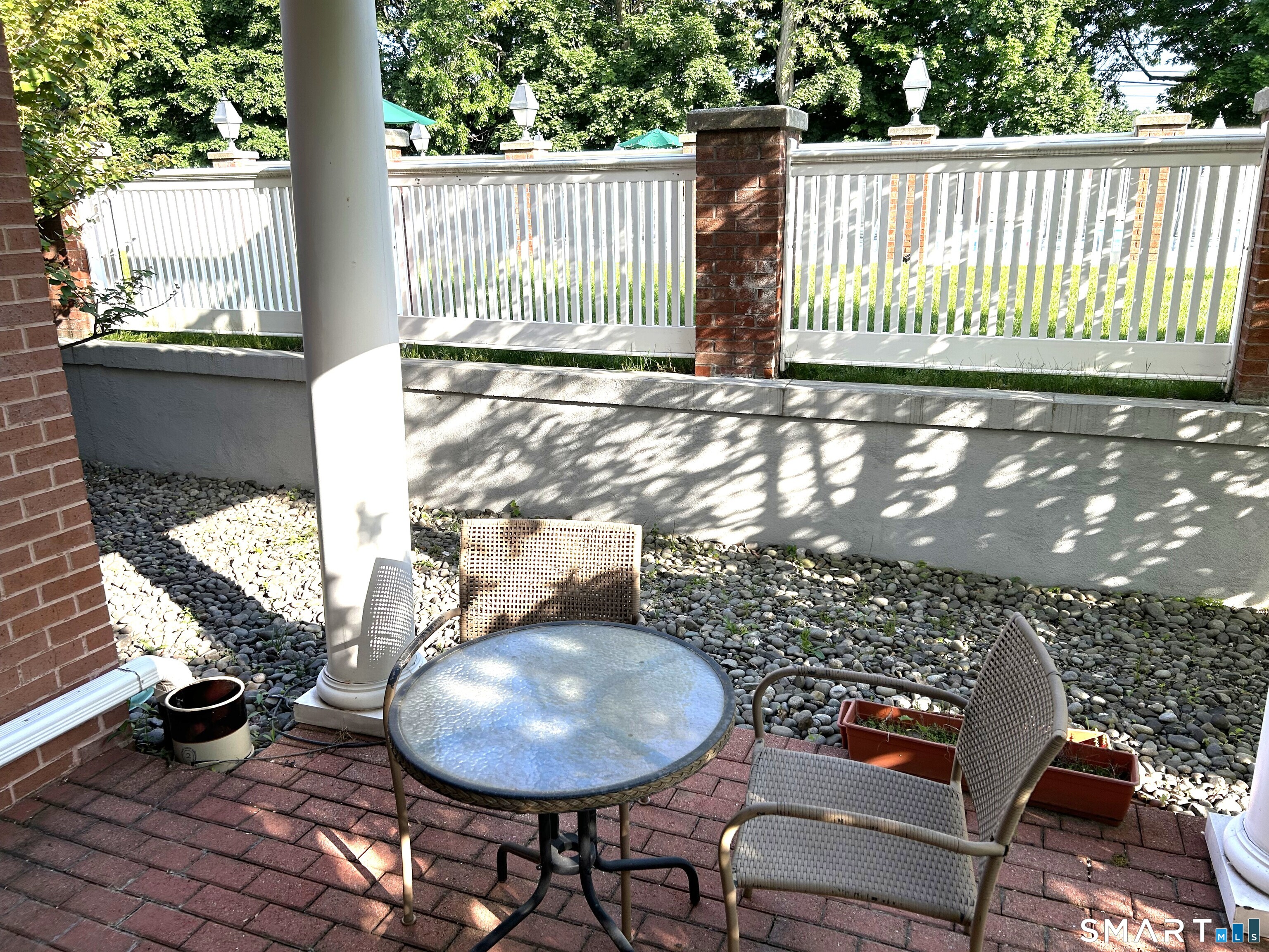 51 Forest Avenue 43