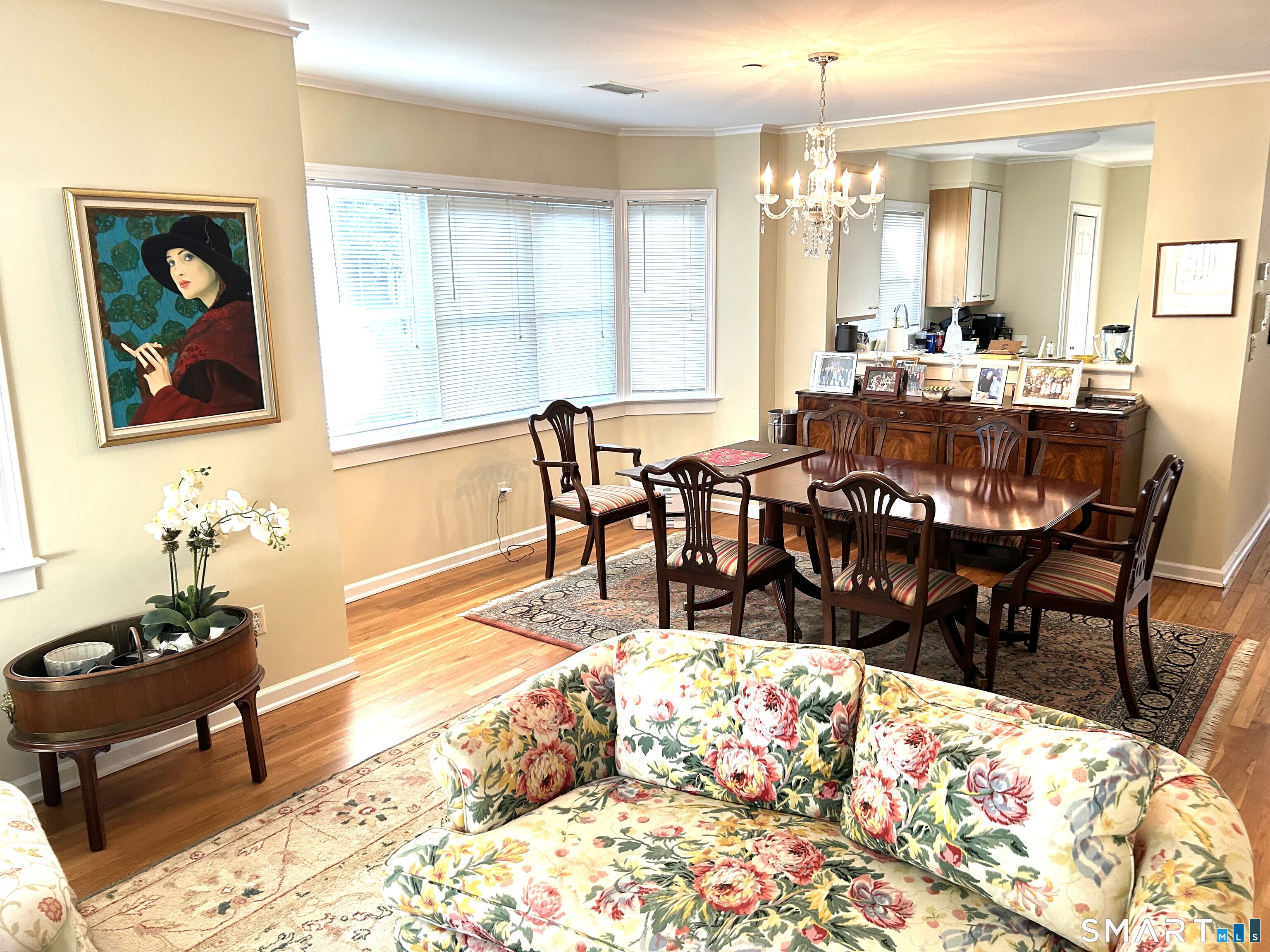 51 Forest Avenue 43