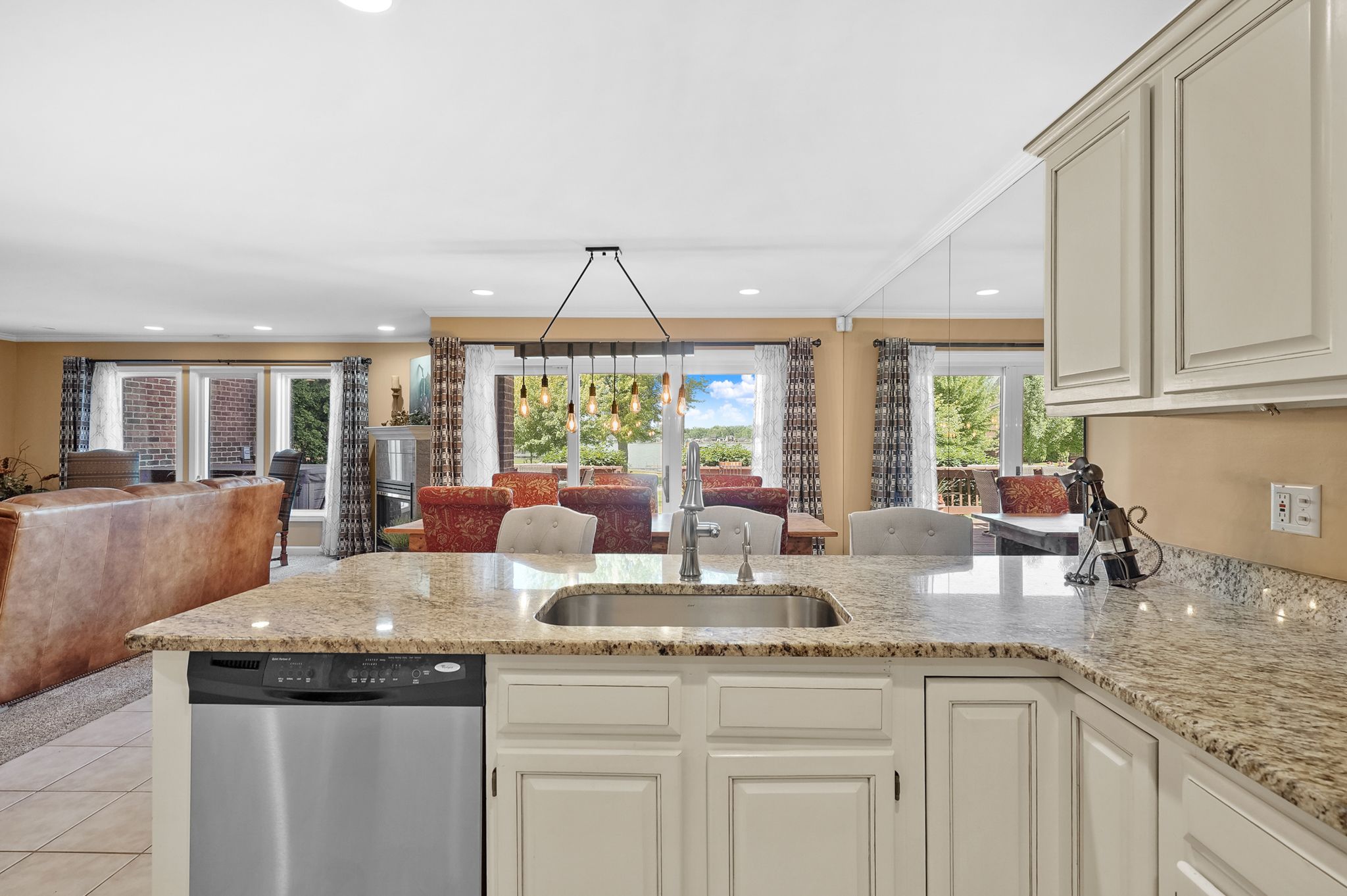 2251 N LONG LAKE Road