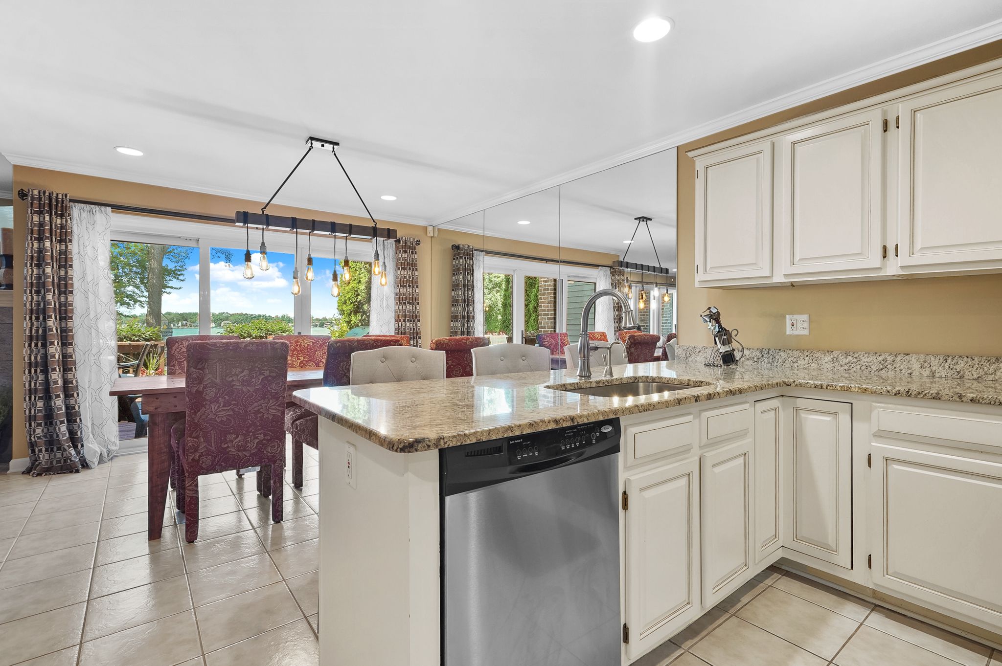 2251 N LONG LAKE Road
