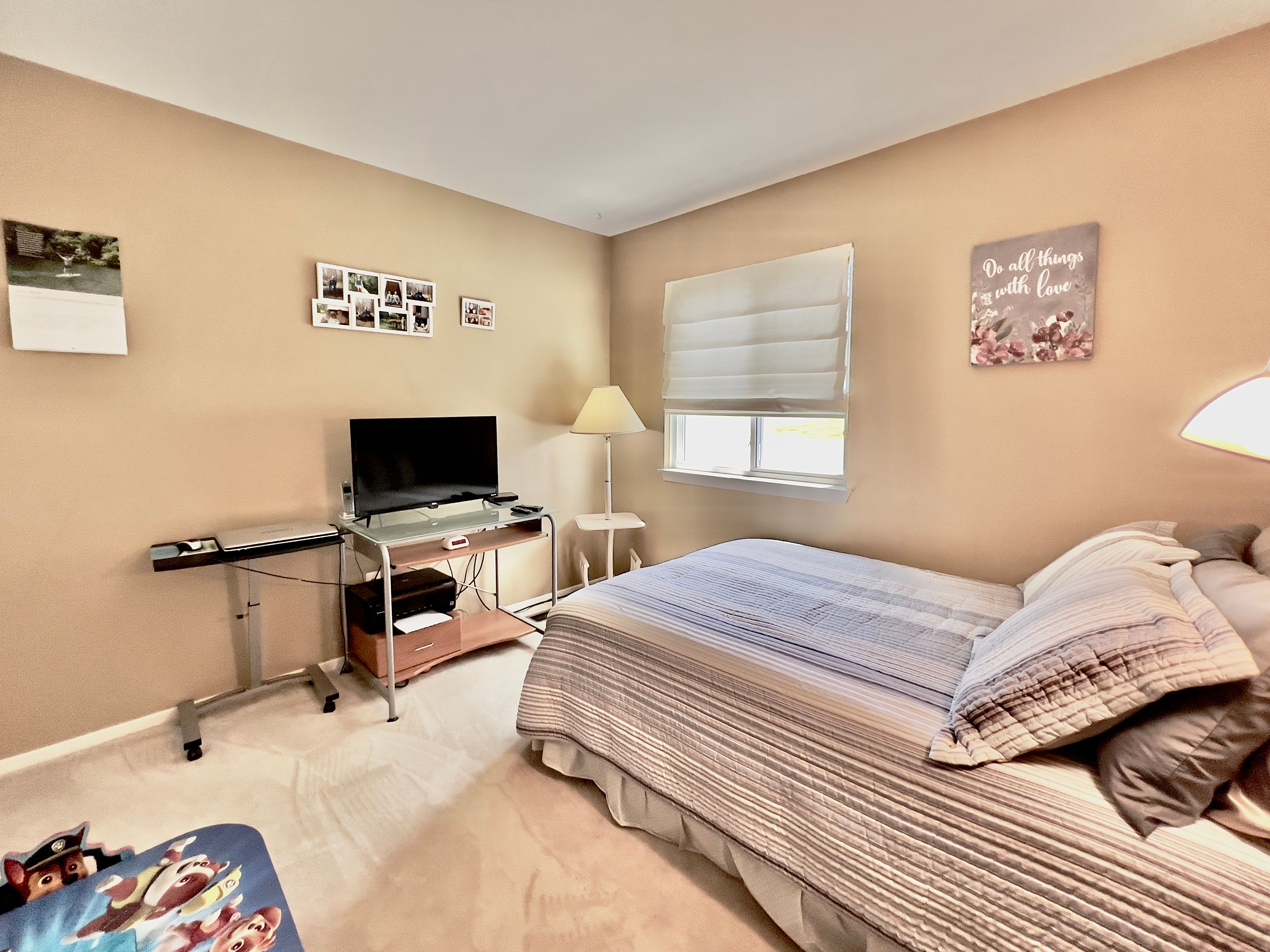 1091 LAKE PARK Drive