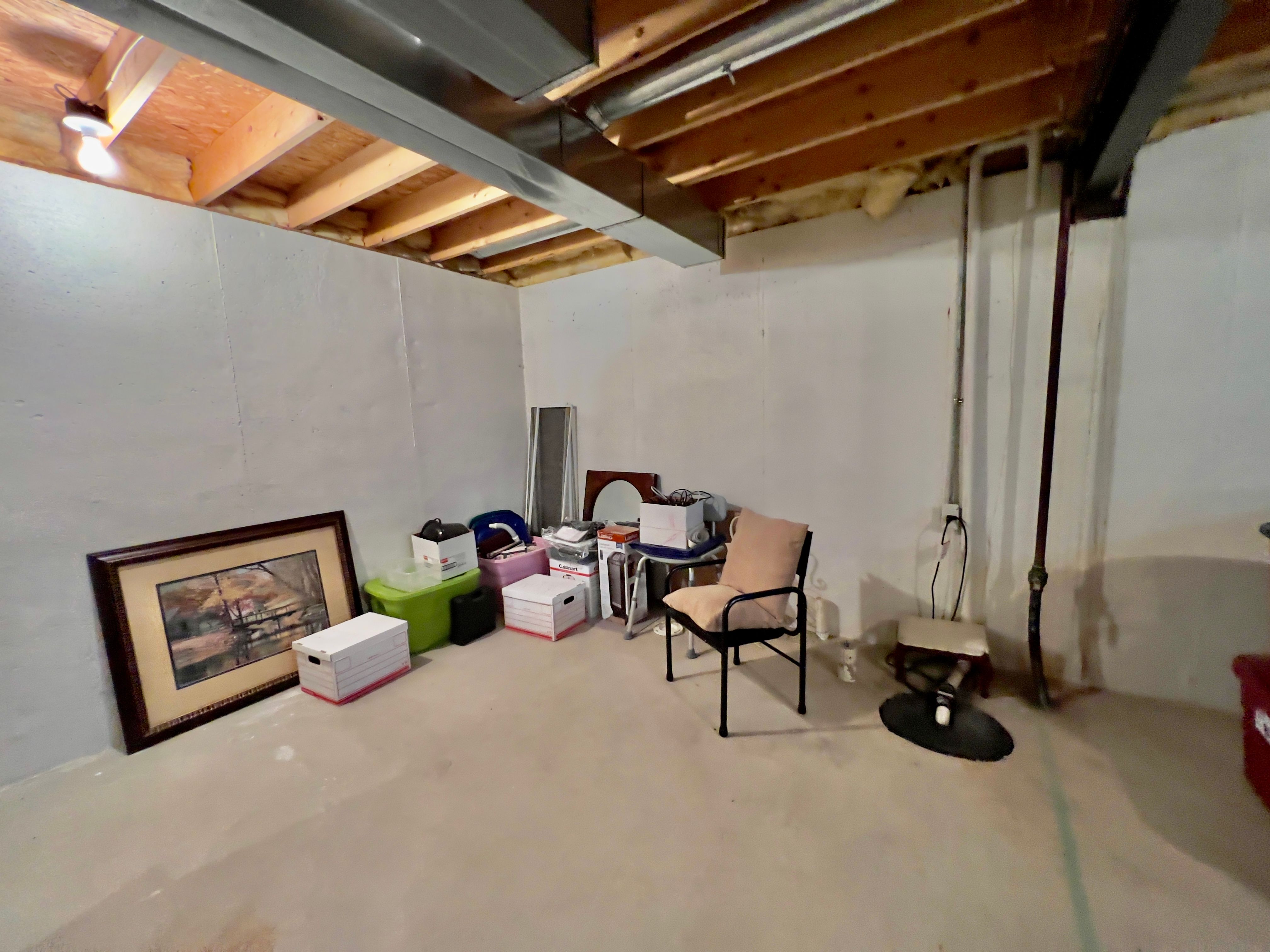 1091 LAKE PARK Drive