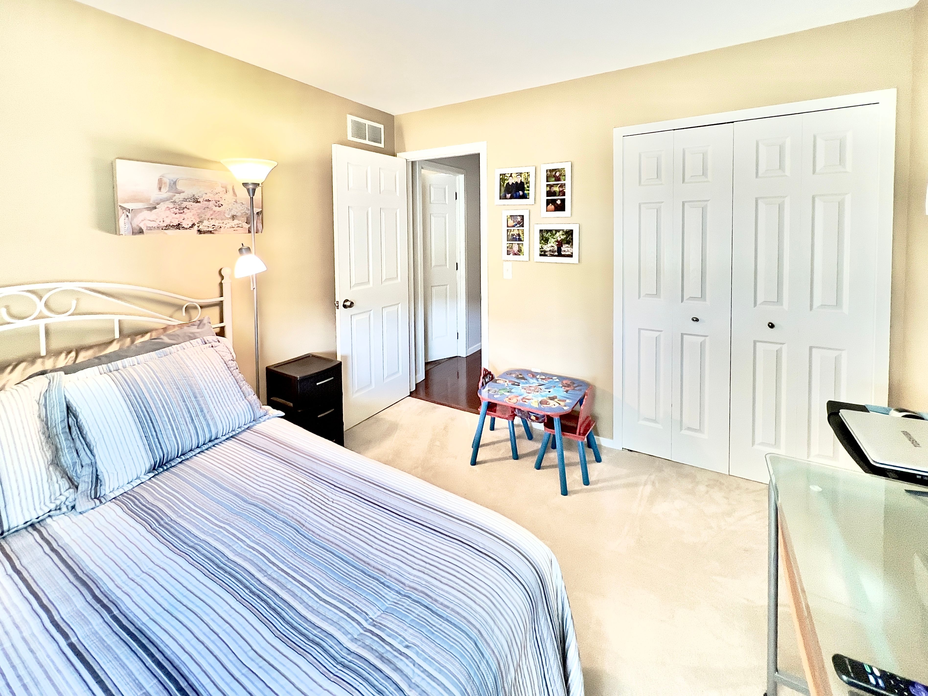 1091 LAKE PARK Drive