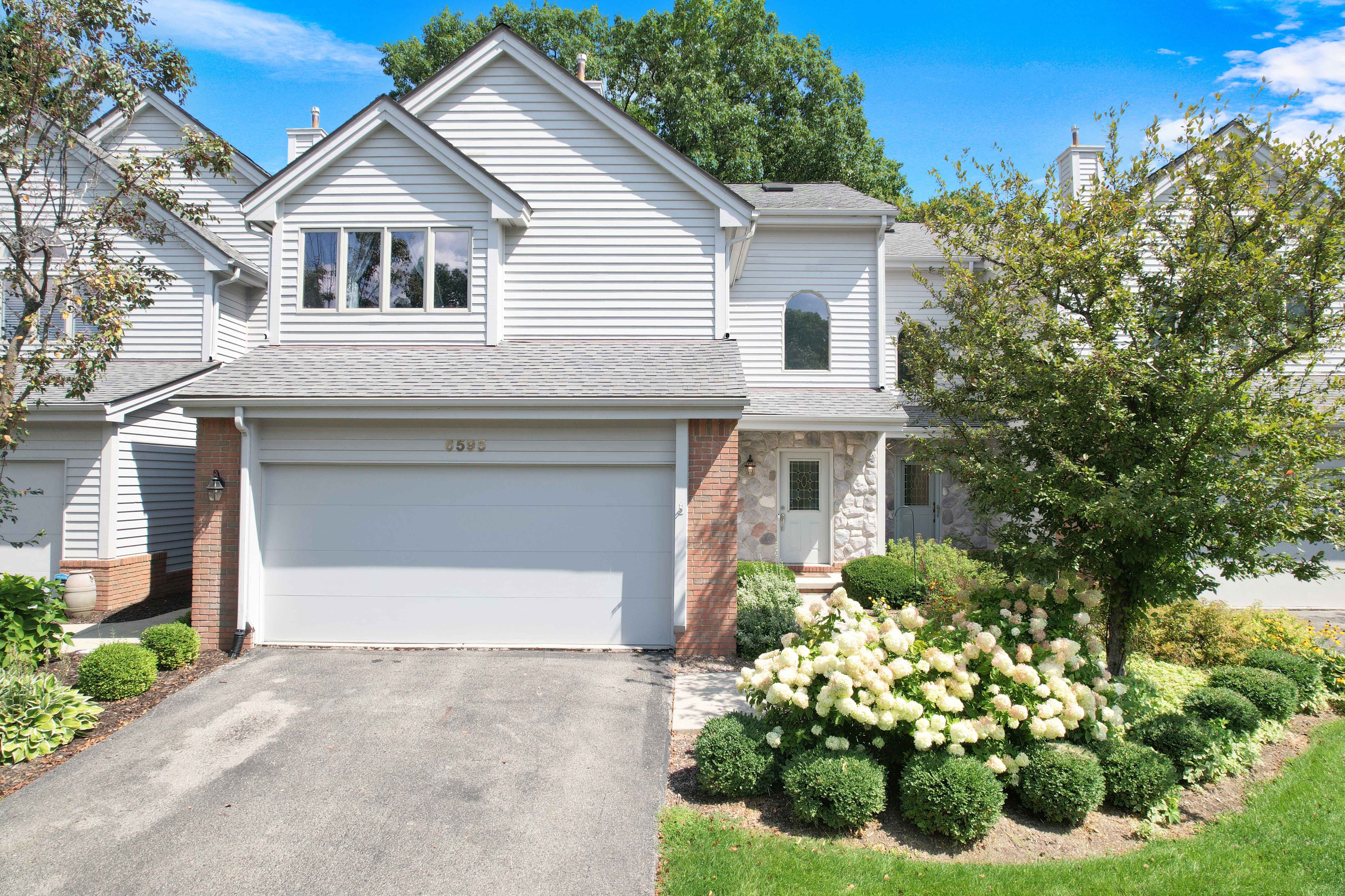 6595 SCENIC PINES