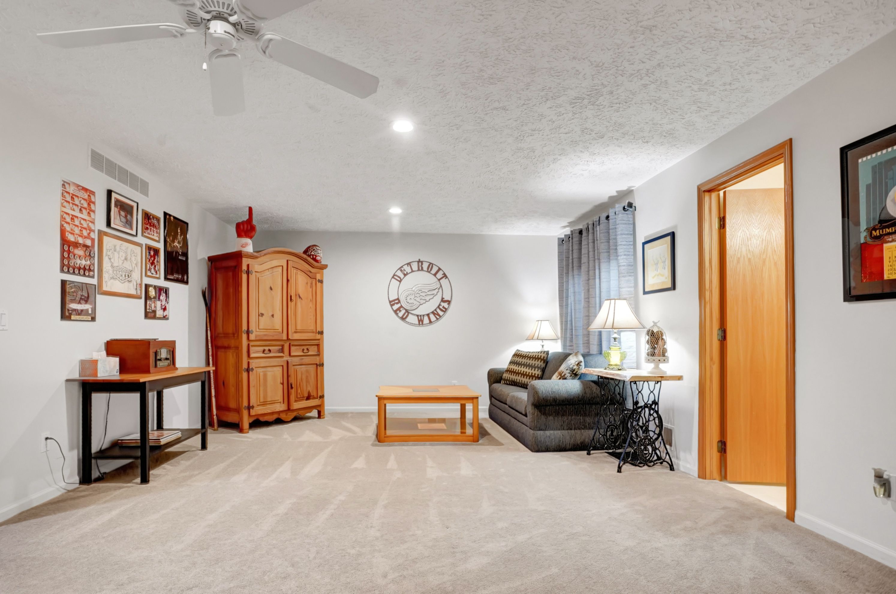 6595 SCENIC PINES