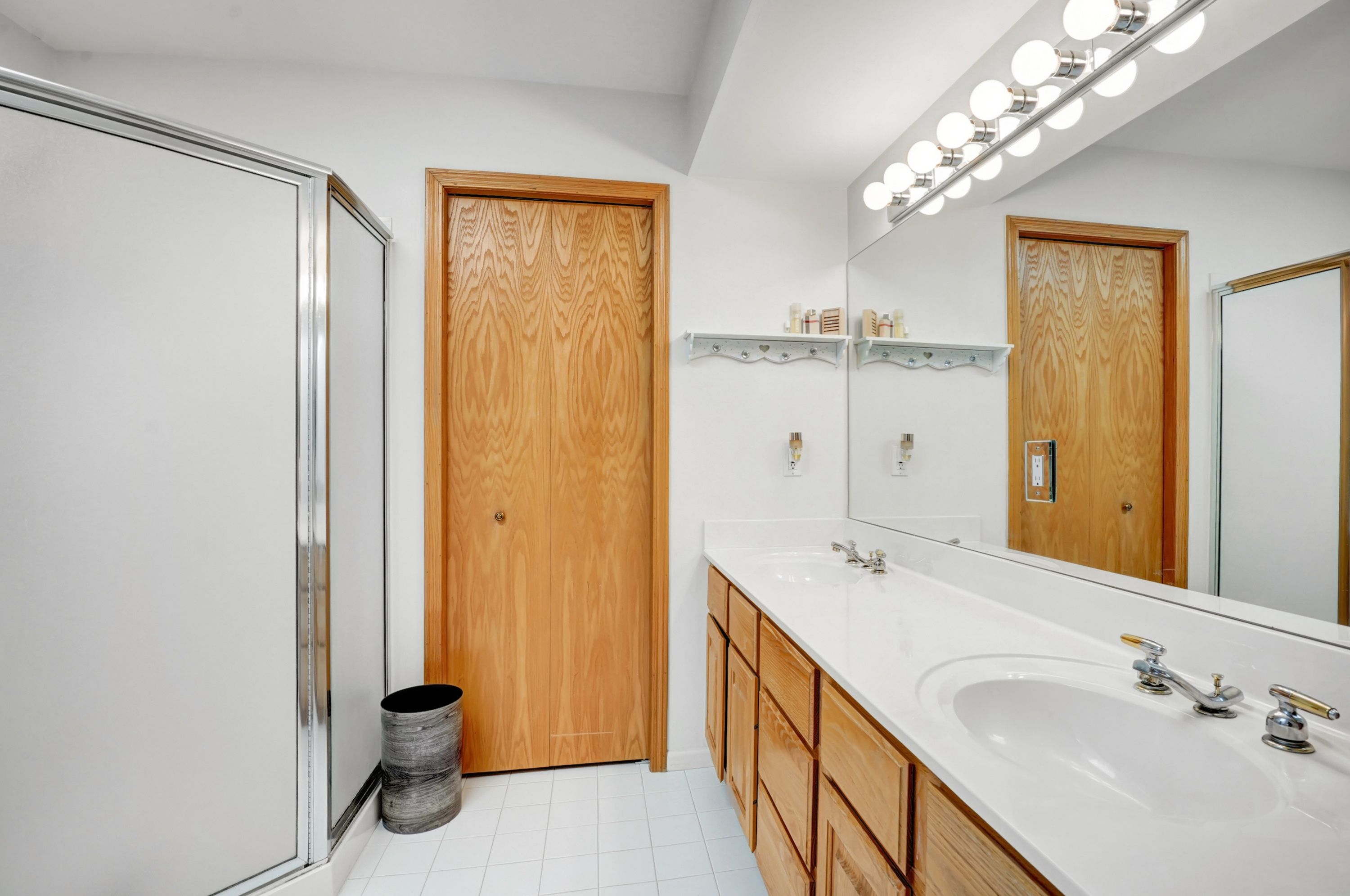 6595 SCENIC PINES