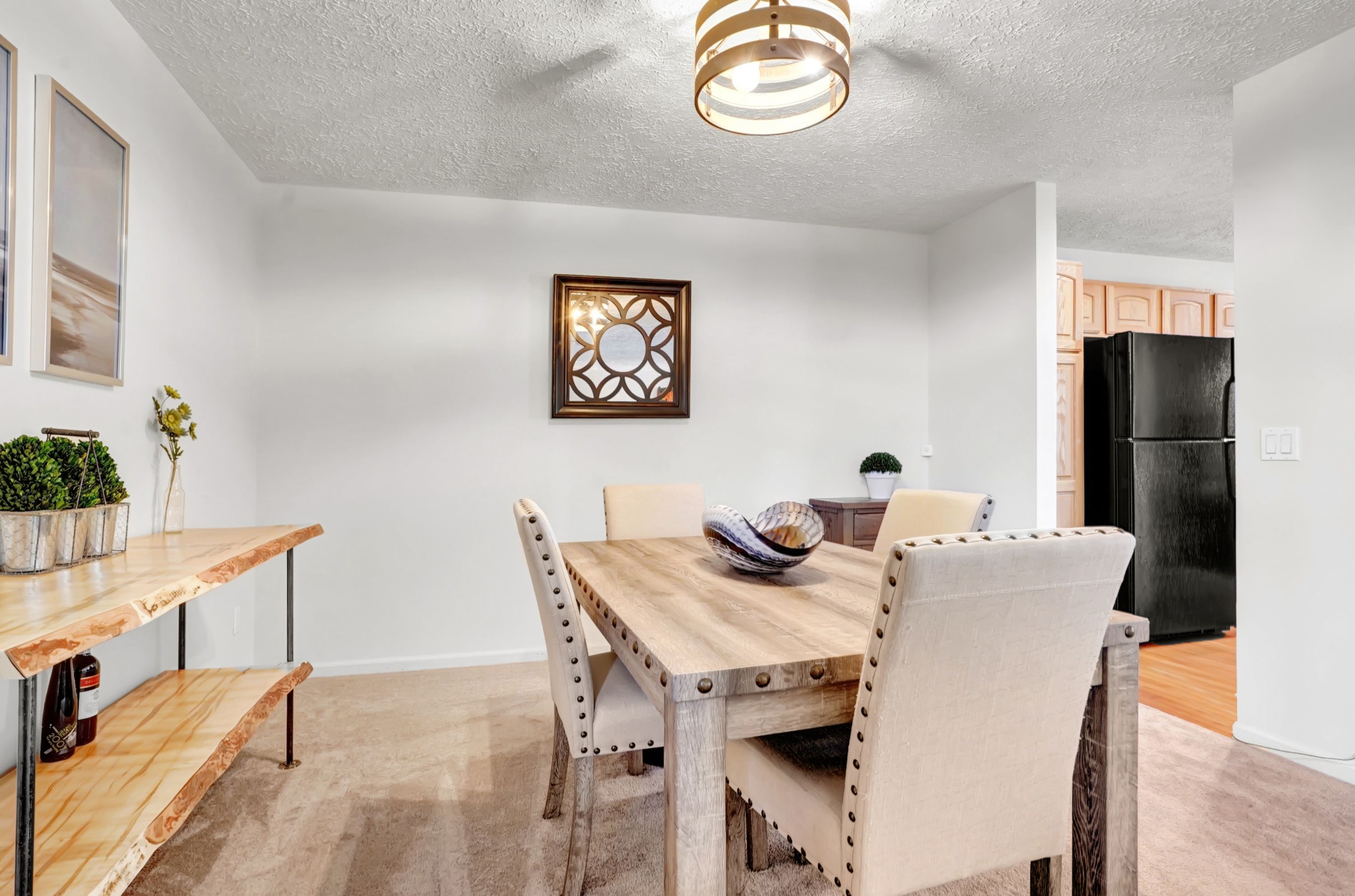 6595 SCENIC PINES