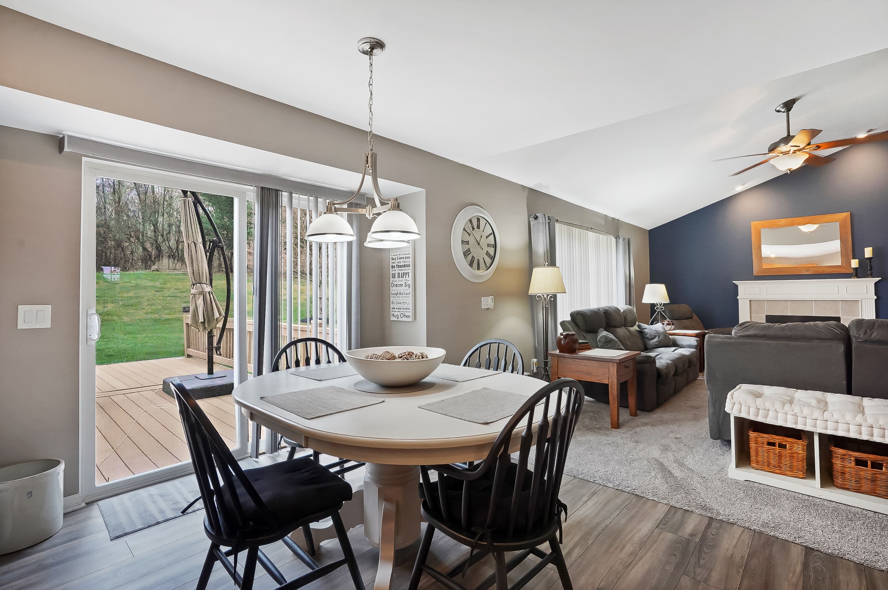 6245 LISMORE Circle