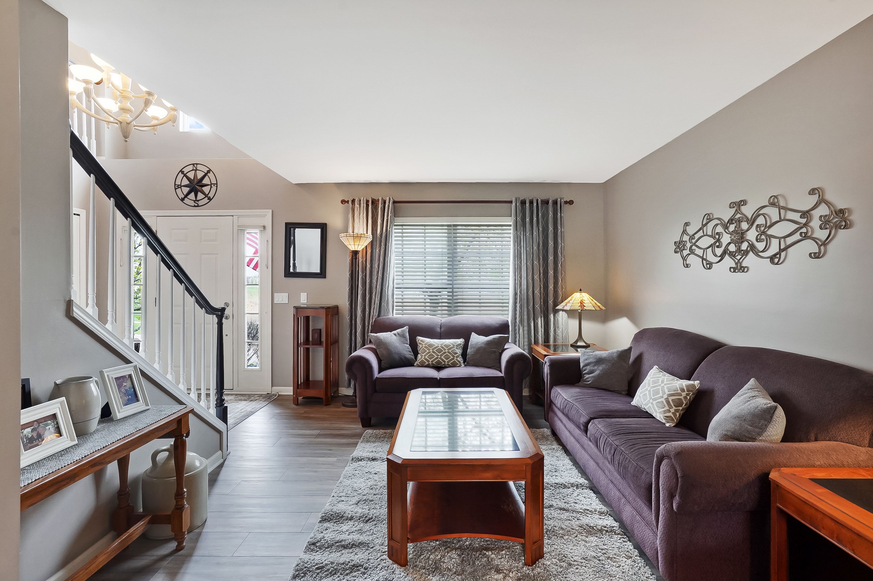 6245 LISMORE Circle
