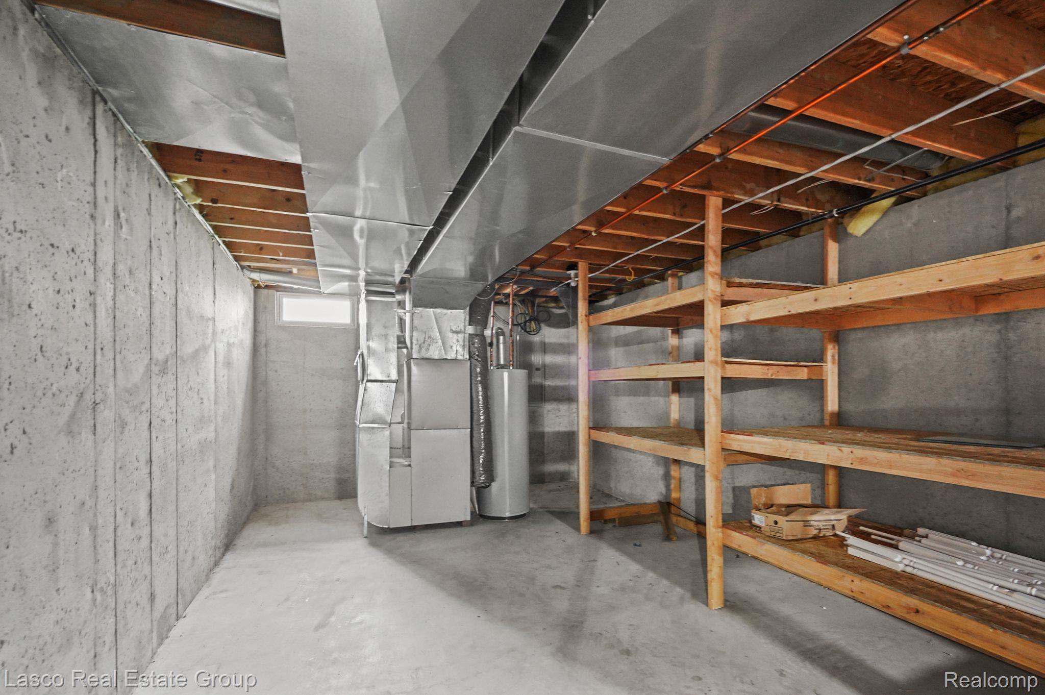 6213 Lismore Circle