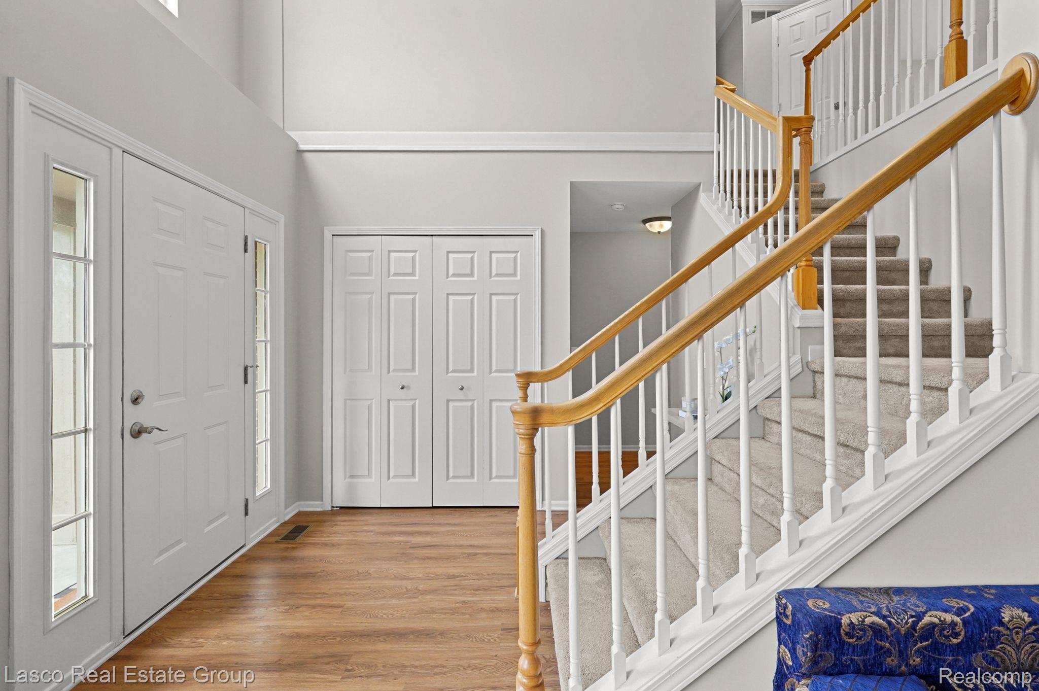 6213 Lismore Circle