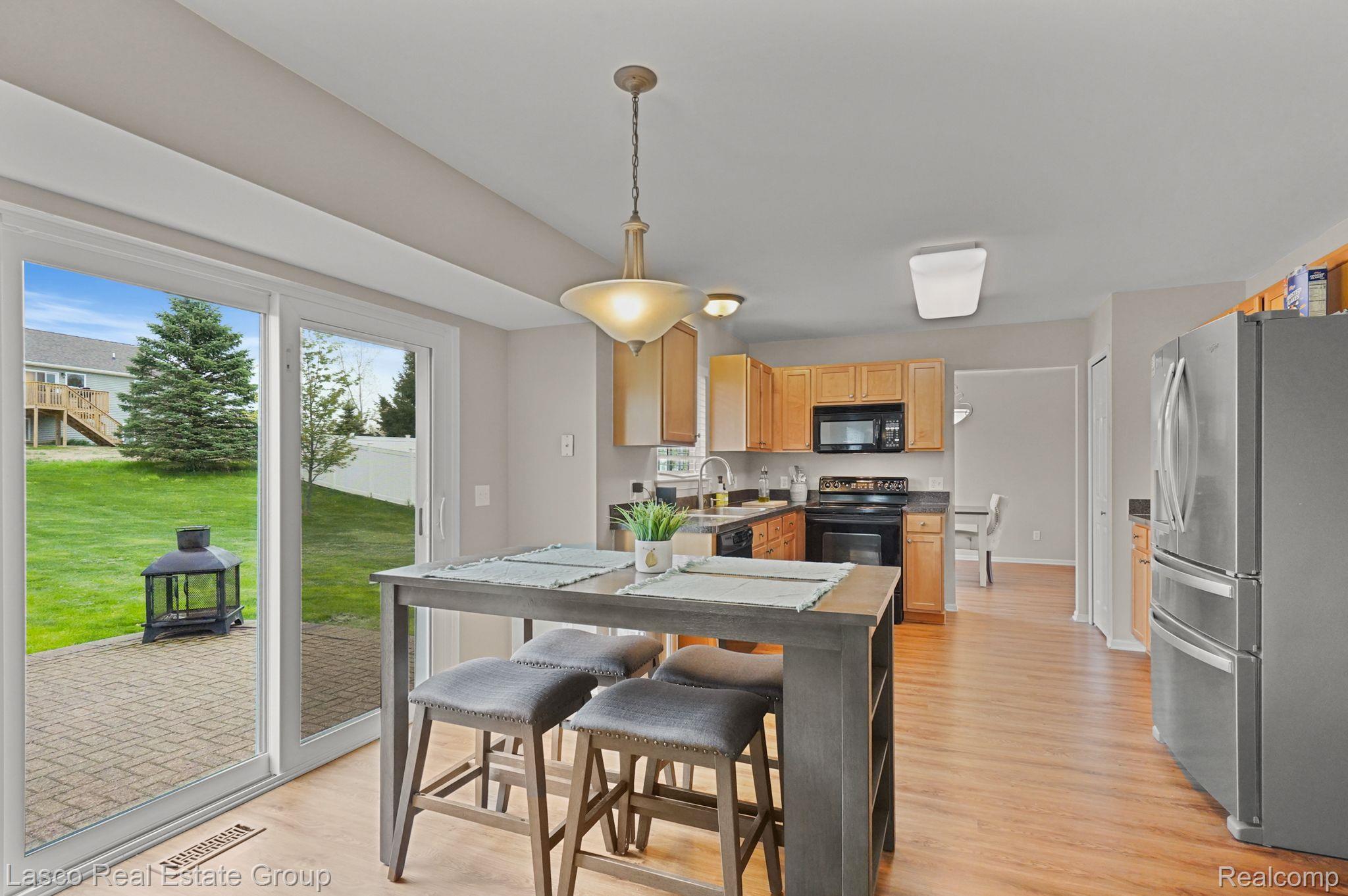 6213 Lismore Circle