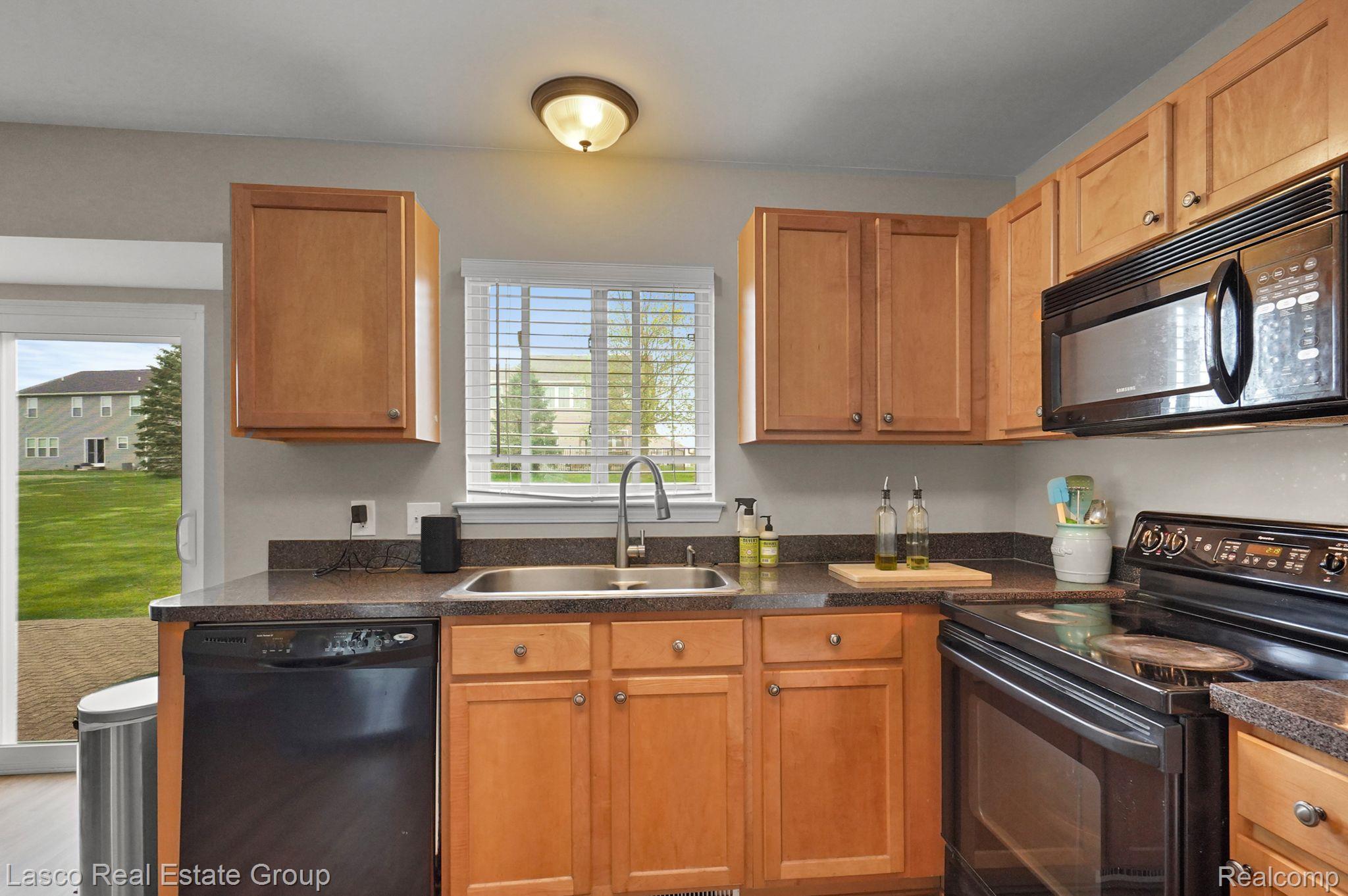 6213 Lismore Circle