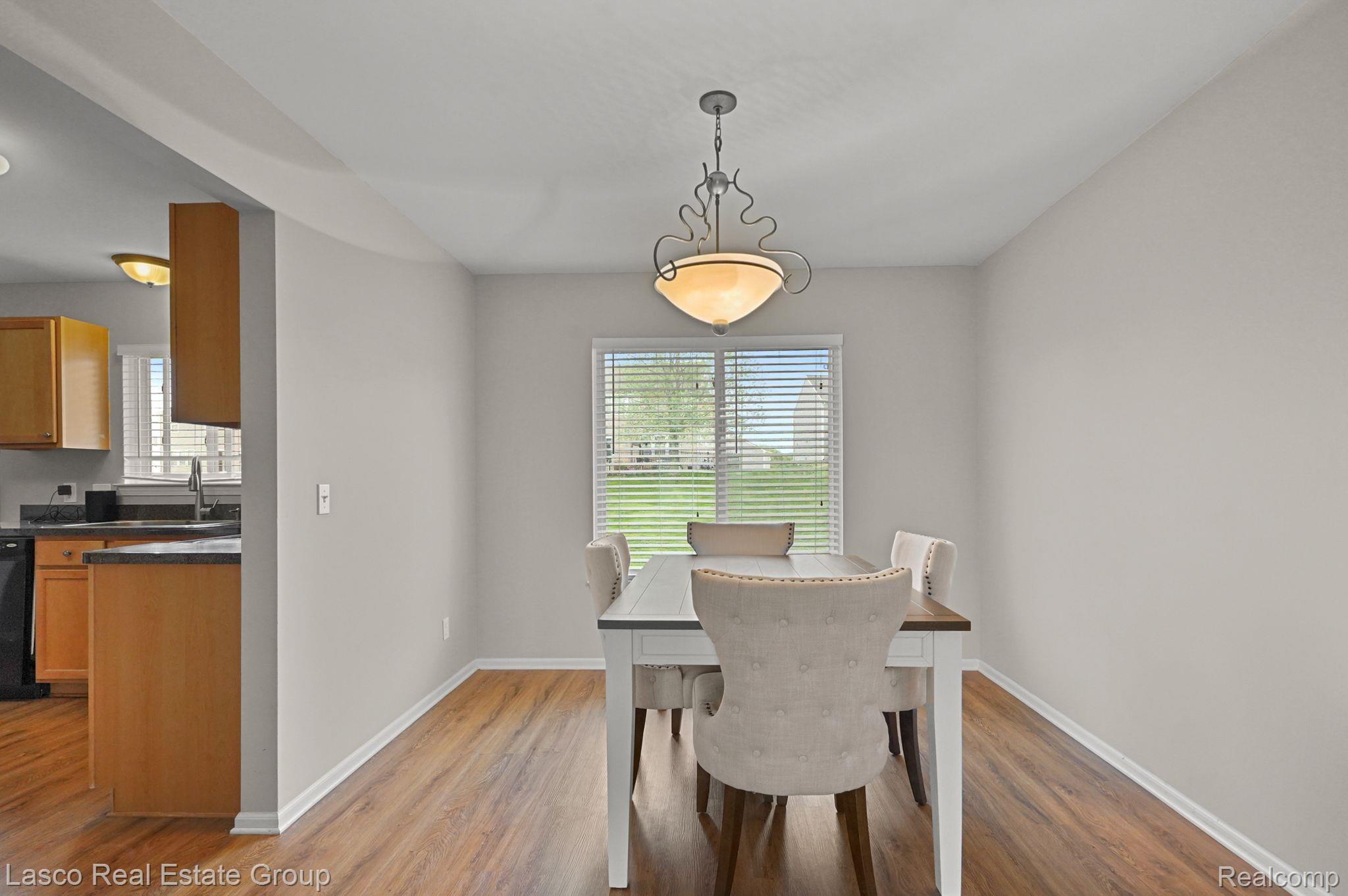 6213 Lismore Circle