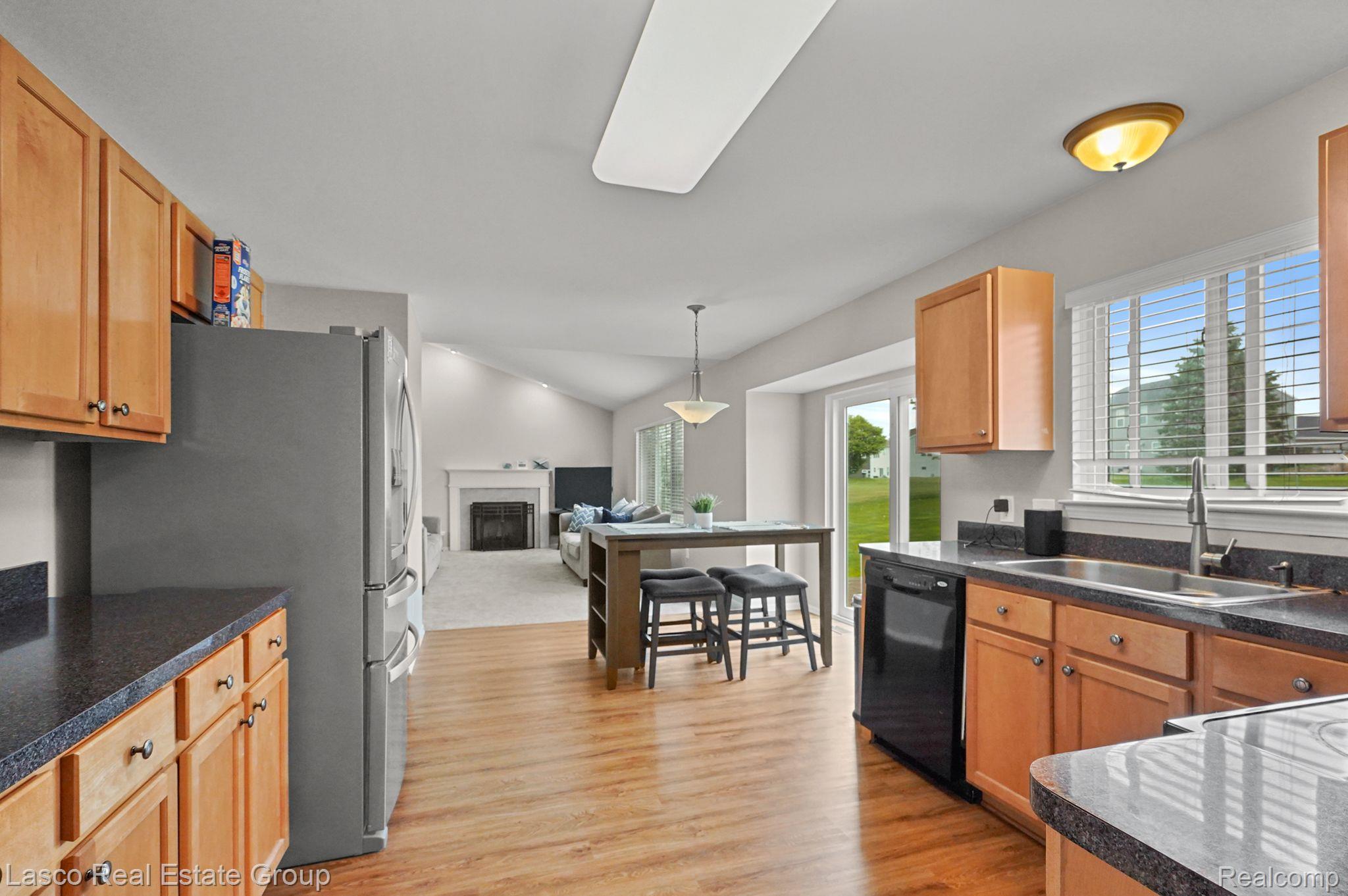 6213 Lismore Circle