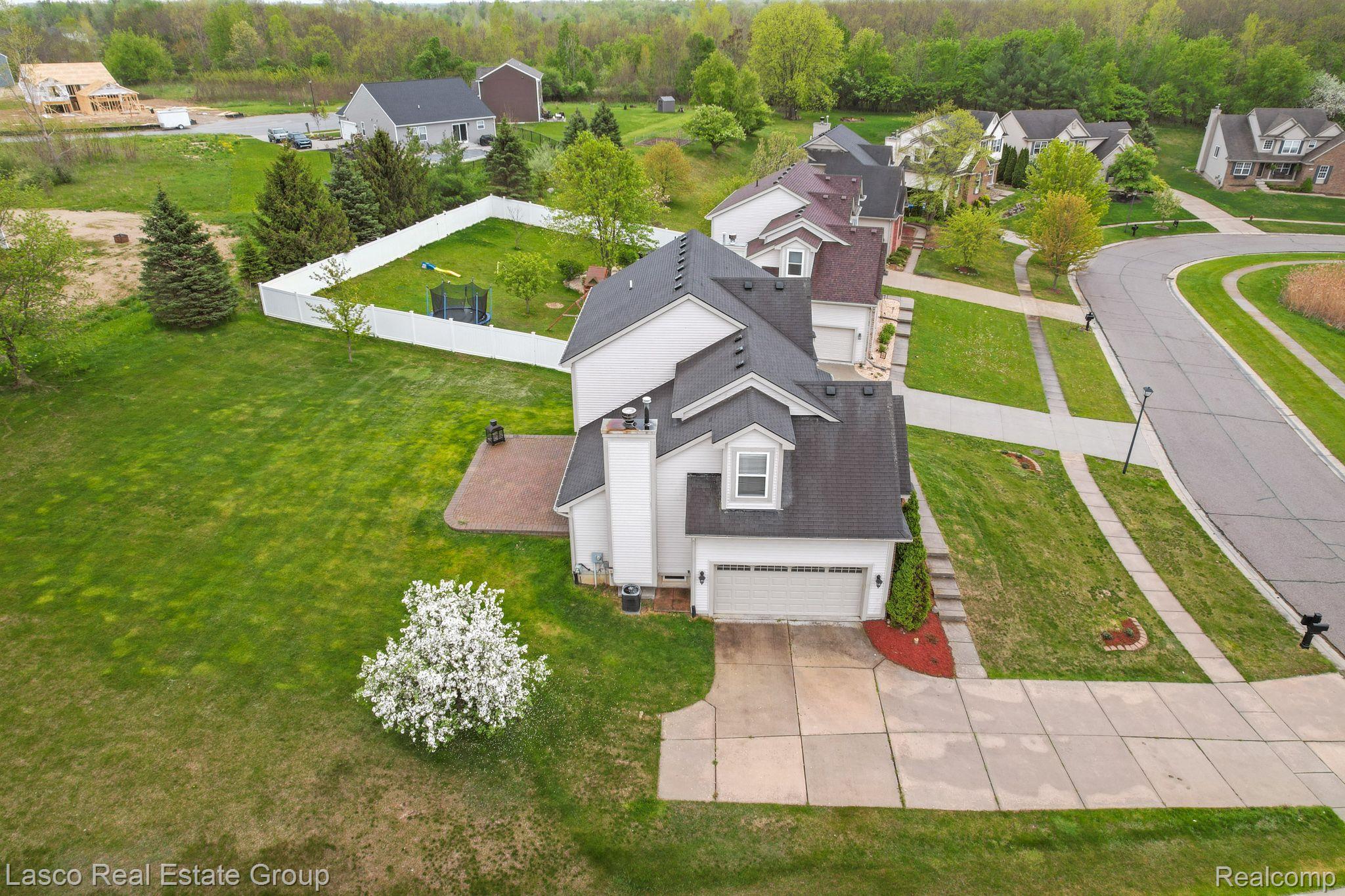 6213 Lismore Circle