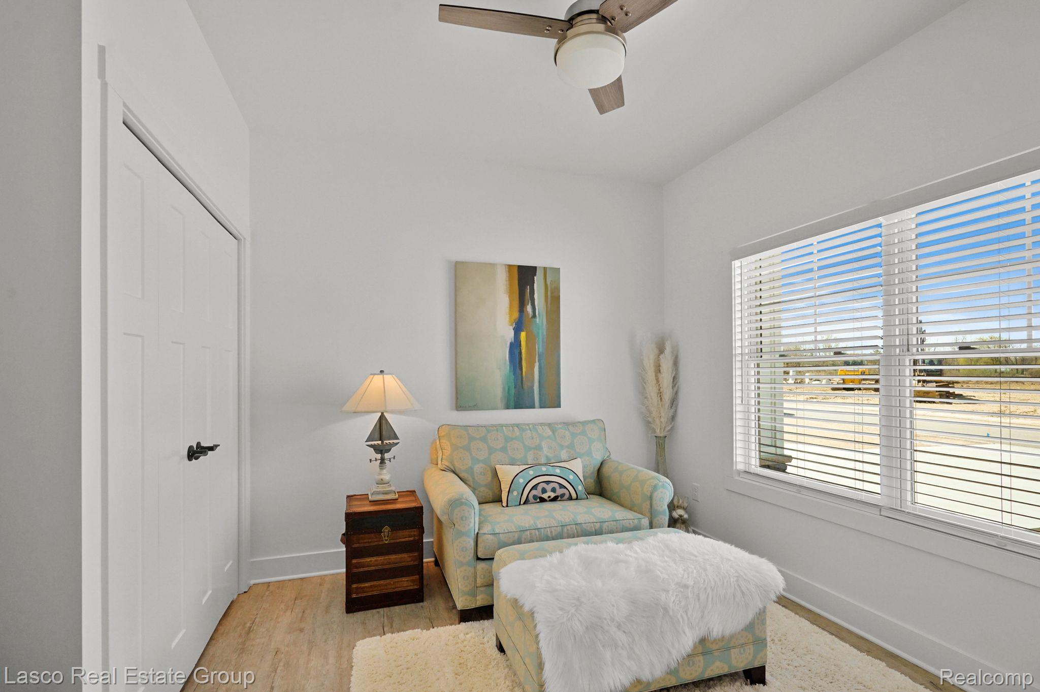 12820 Ivy Lane
