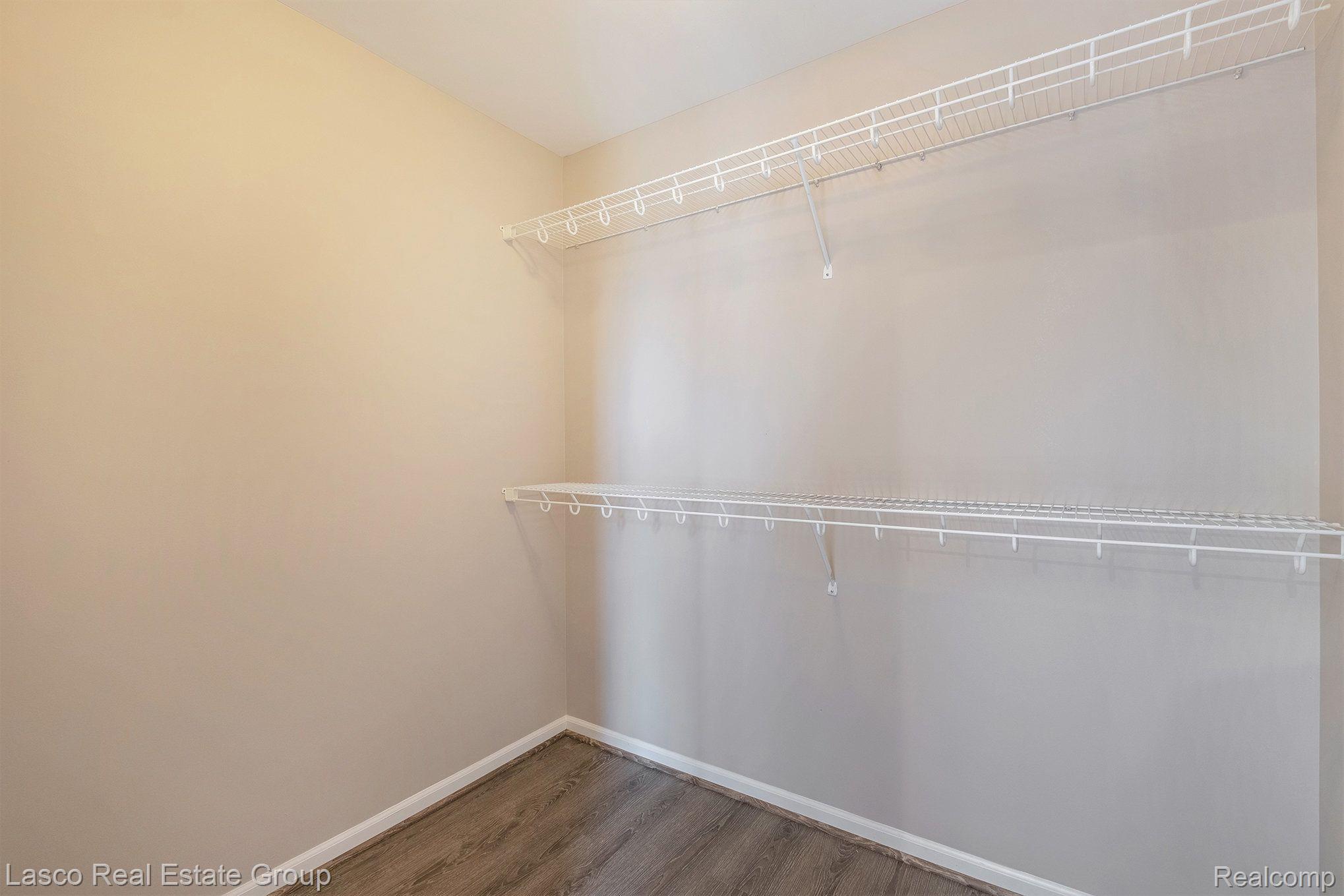 10351 EDGEWATER Trail