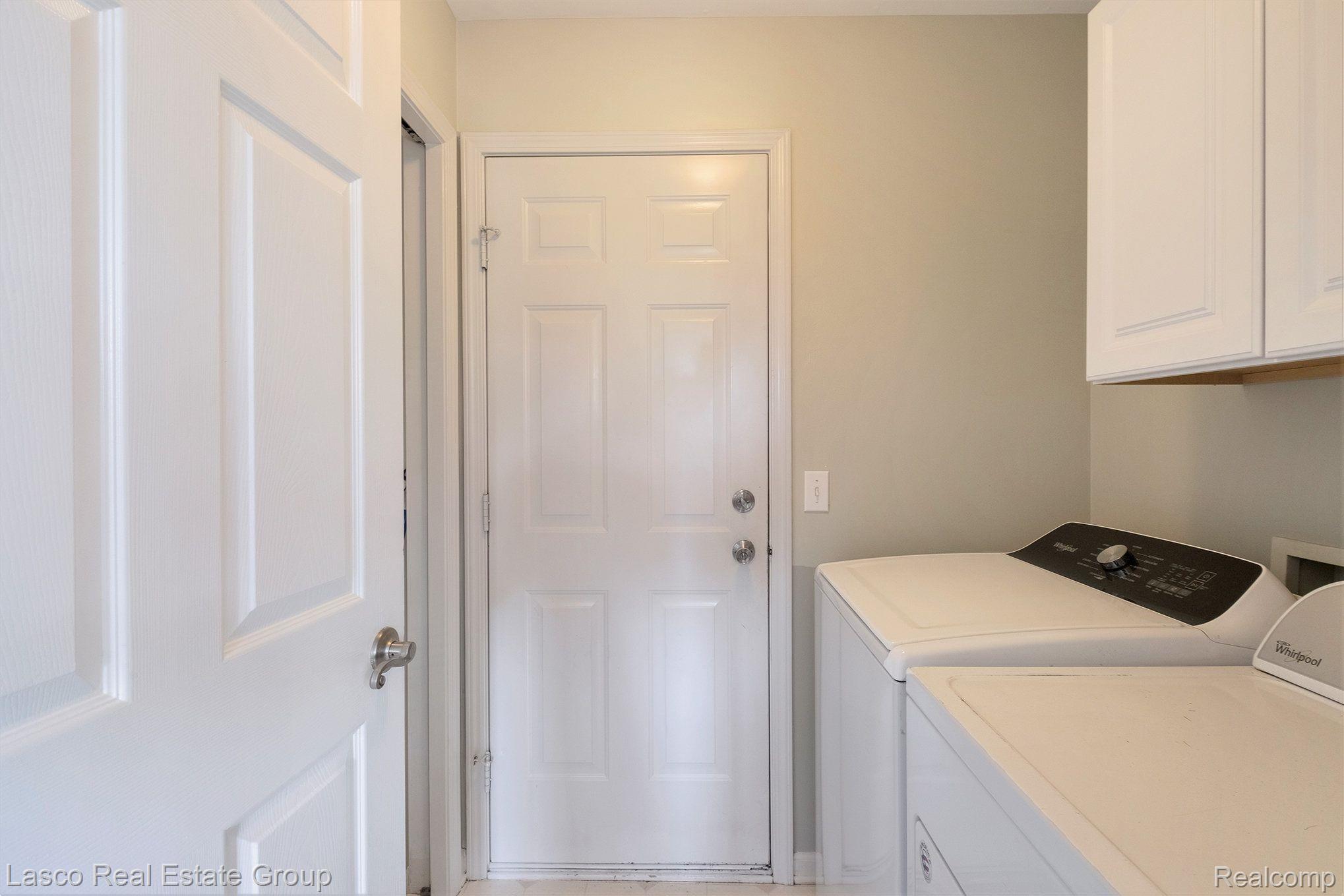 10351 EDGEWATER Trail