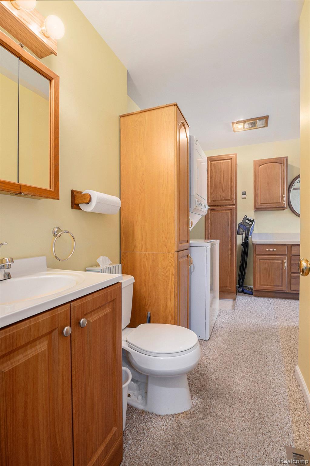 4198 CHARTER OAK Drive