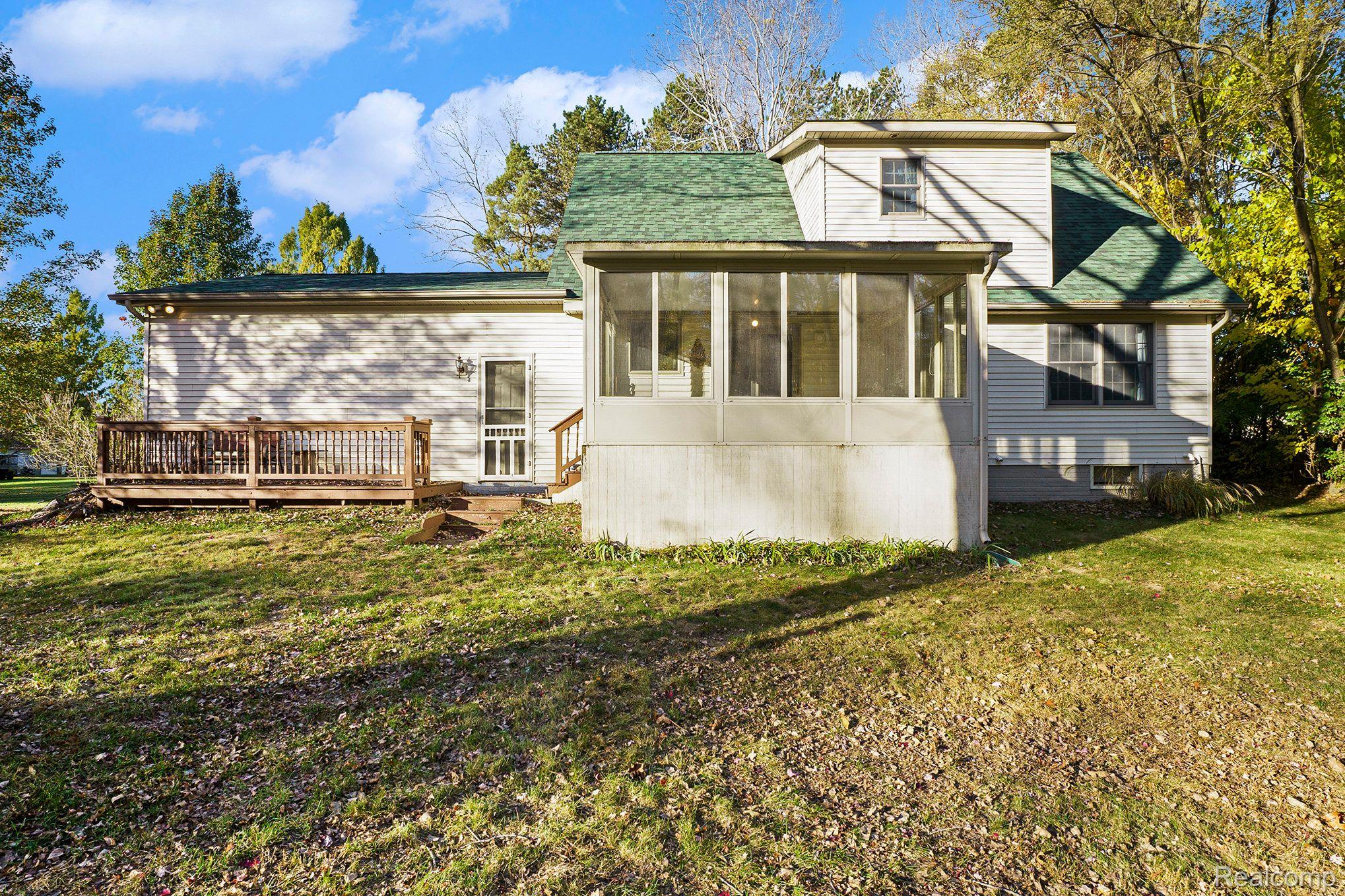 6464 DAVISON Road