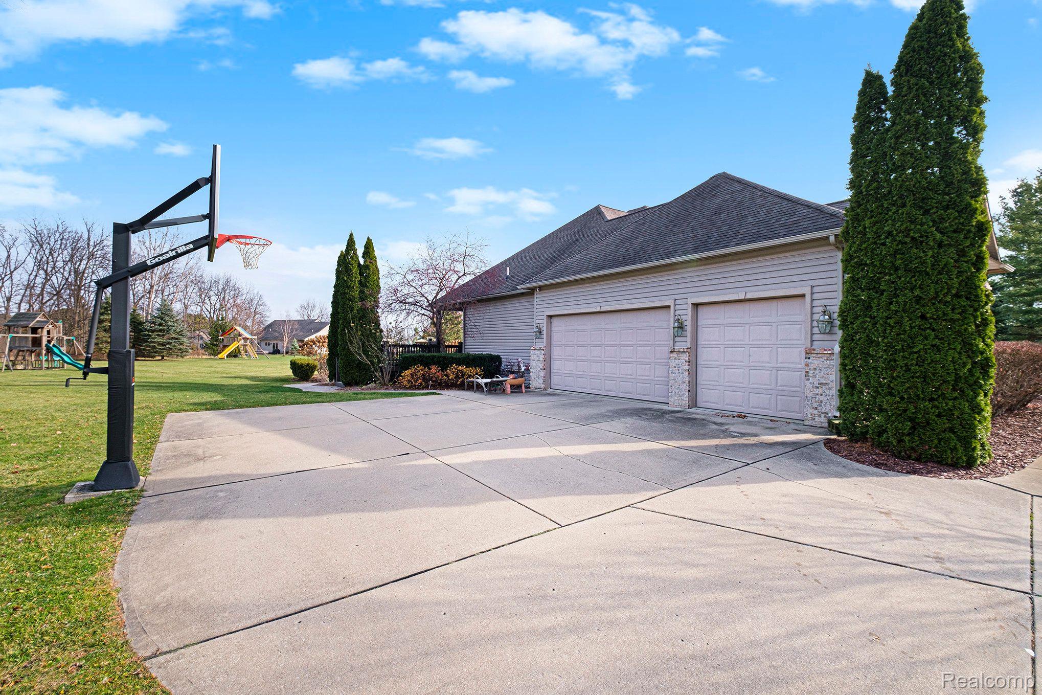 13217 Pintail Court