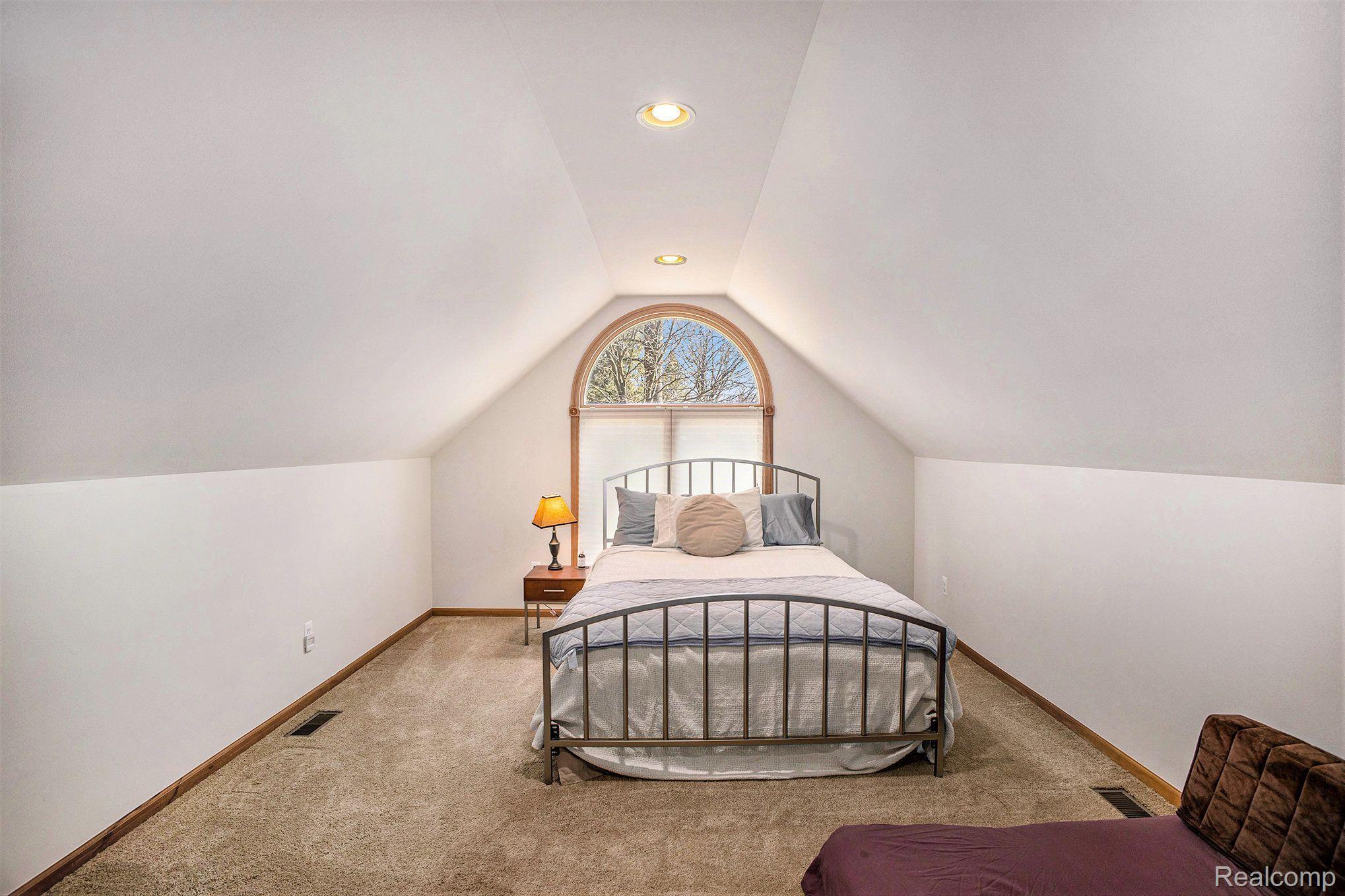 5887 MABLEY HILL Road